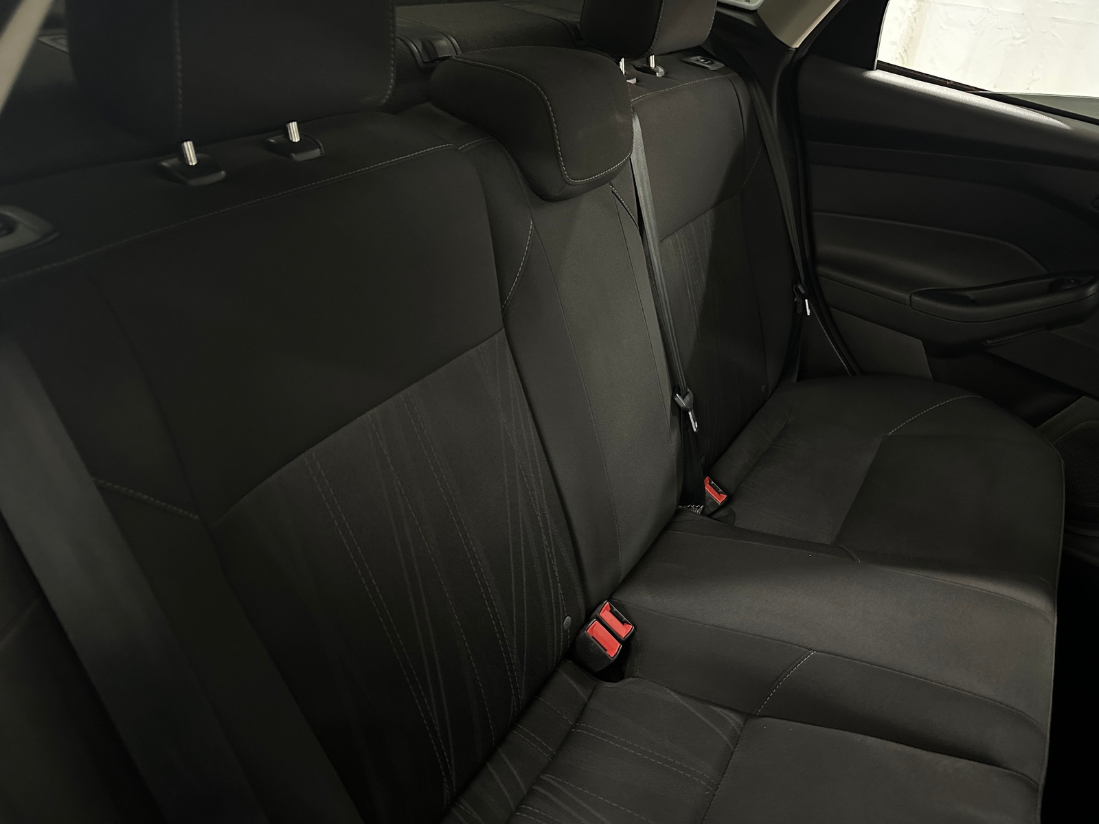 Thumbnail: 2016 Ford Focus - 6