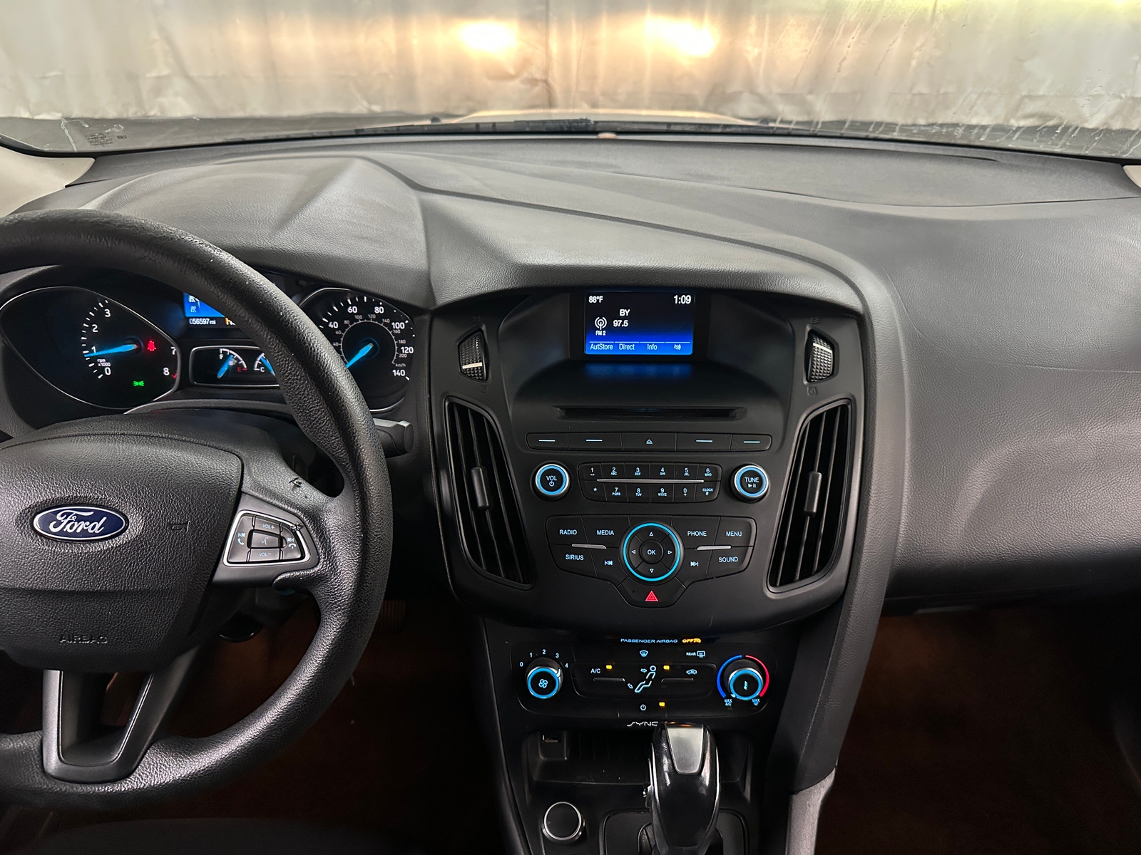 Thumbnail: 2016 Ford Focus - 3