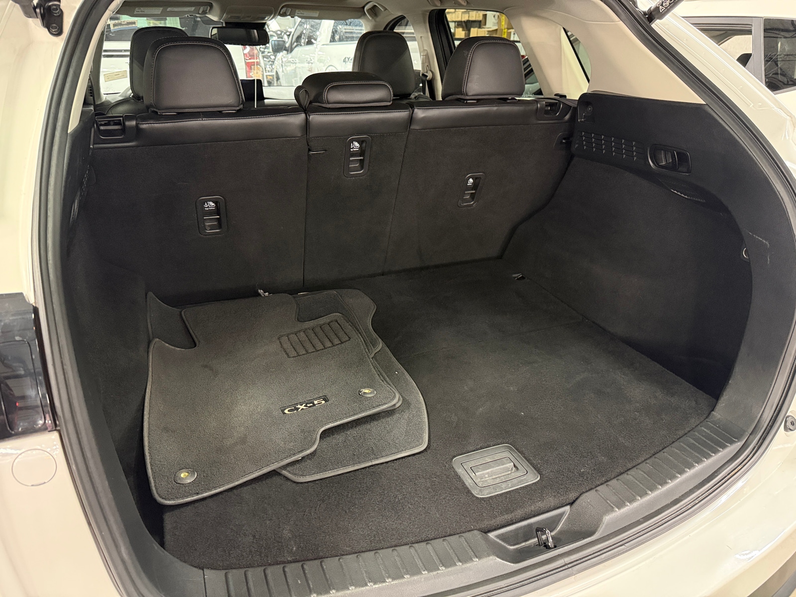 Thumbnail: 2022 Mazda CX-5 - 6