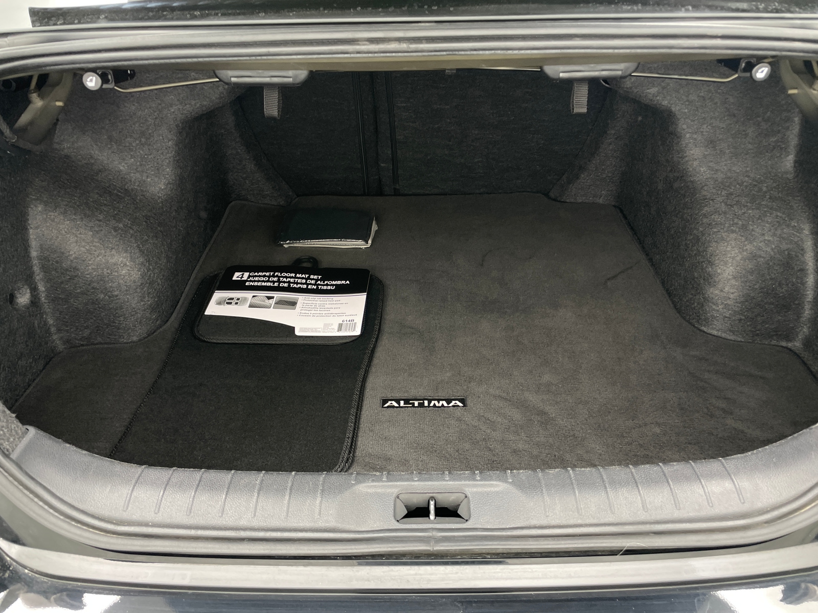 Thumbnail: 2025 Nissan Altima - 7