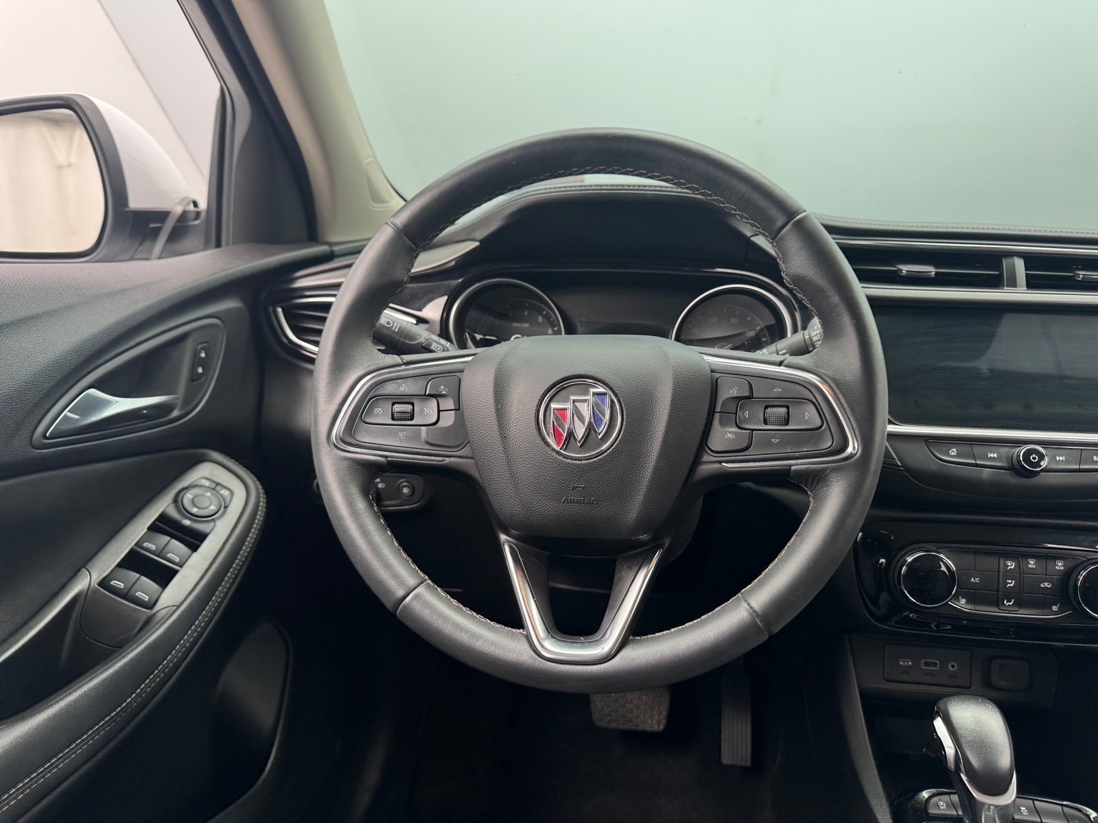 Thumbnail: 2023 Buick Encore GX - 5