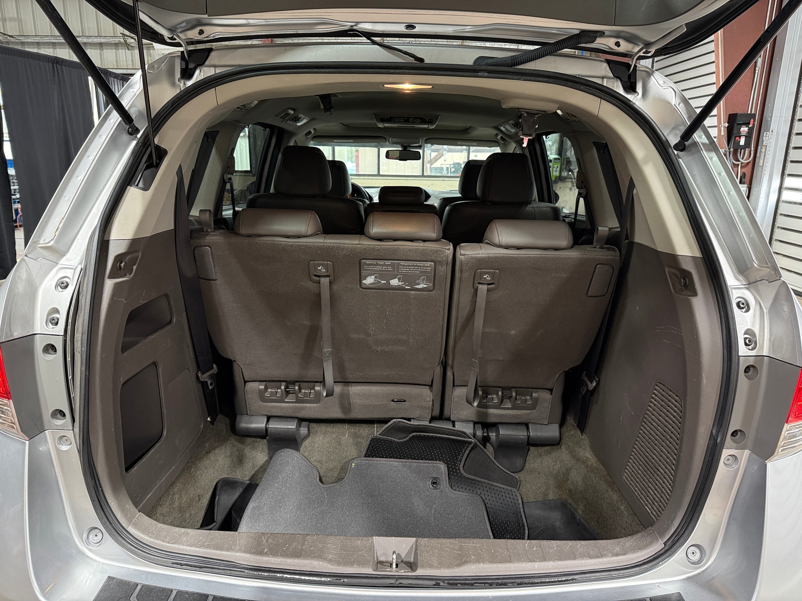 Thumbnail: 2015 Honda Odyssey - 6