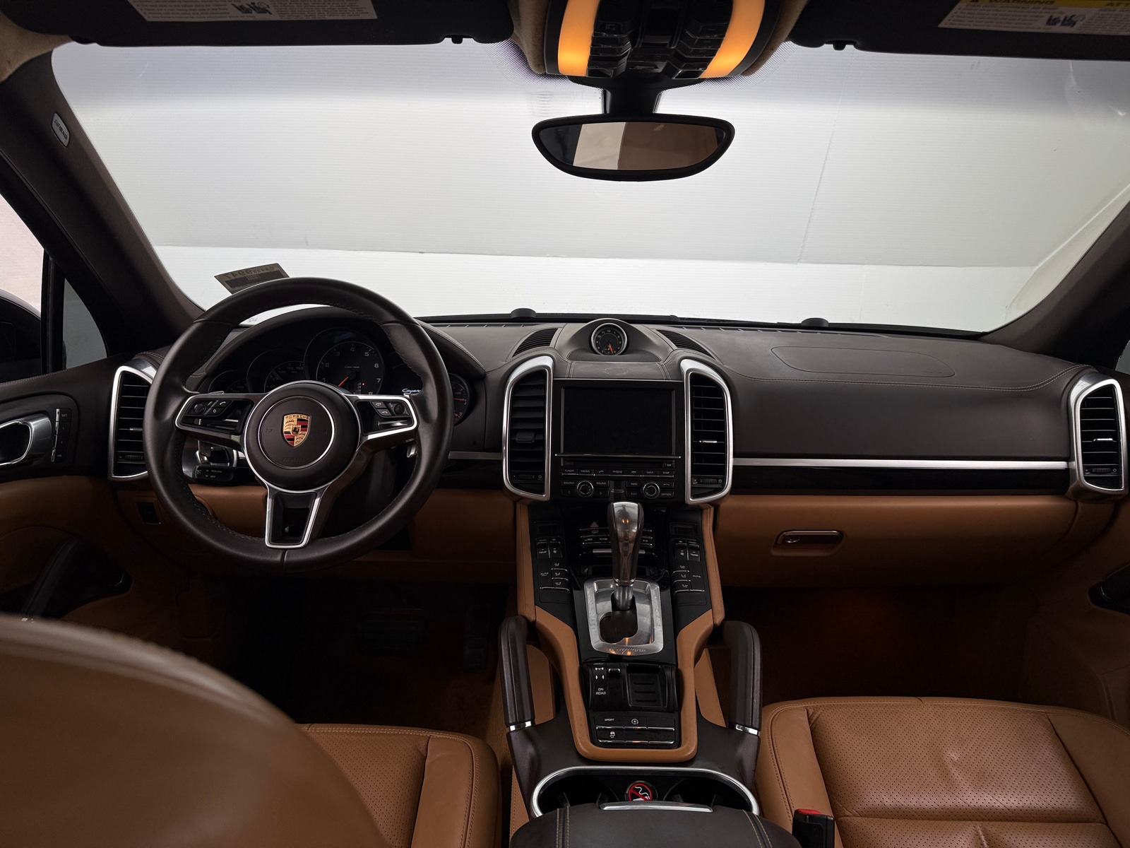 Thumbnail: 2016 Porsche Cayenne - 2