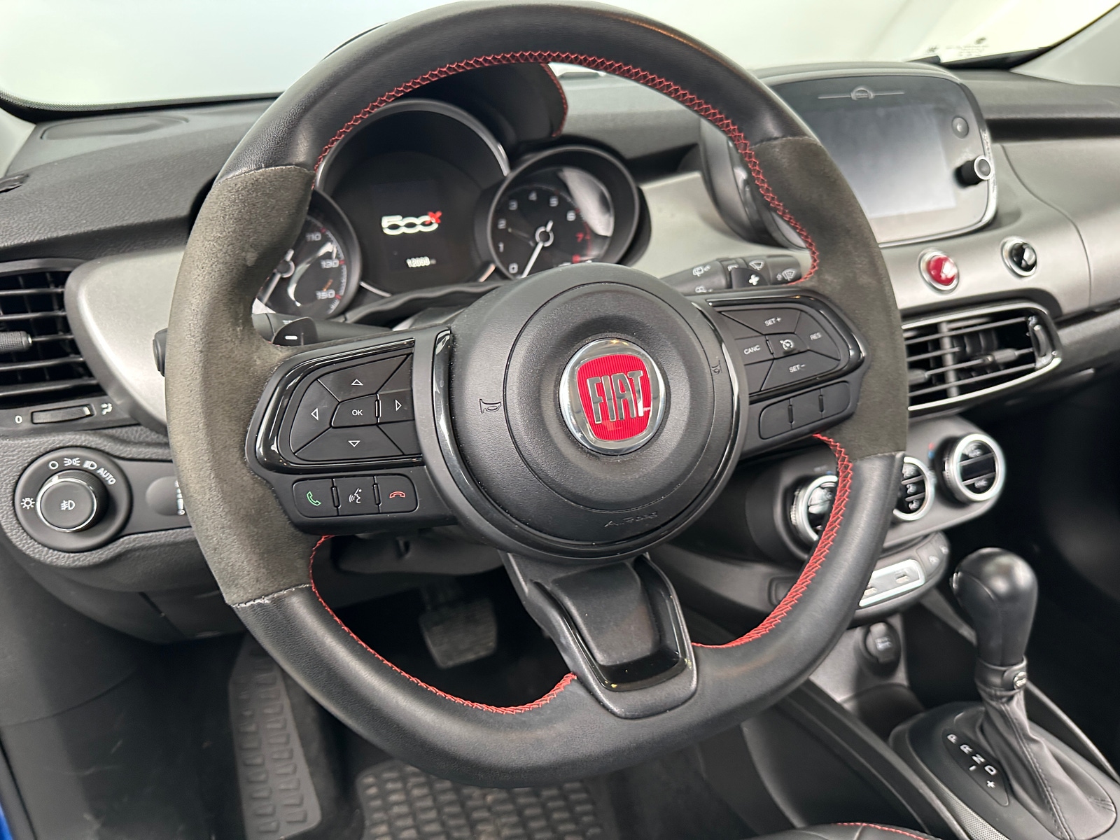 Thumbnail: 2023 Fiat 500X - 5