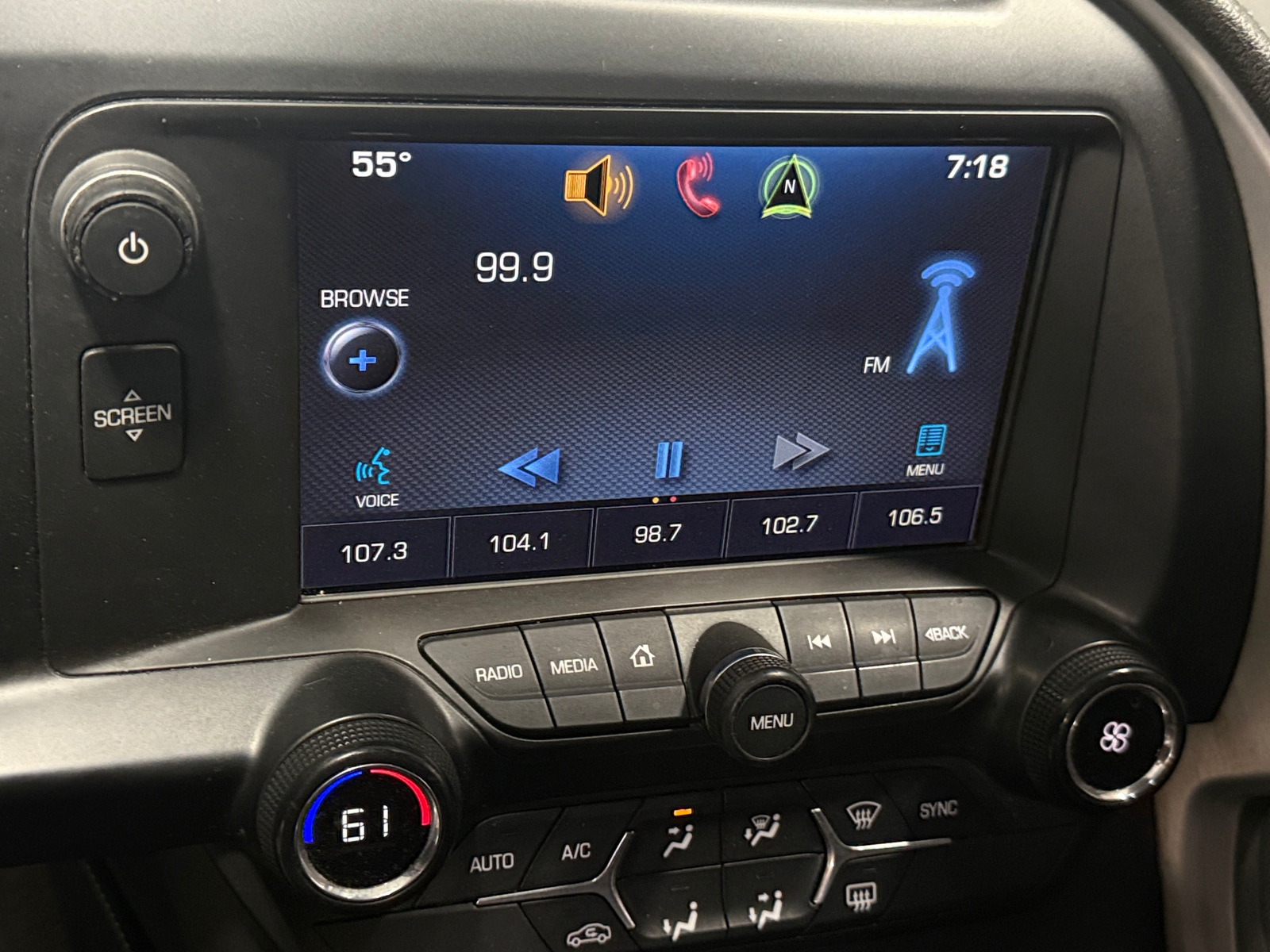 Thumbnail: 2014 Chevrolet Corvette - 3