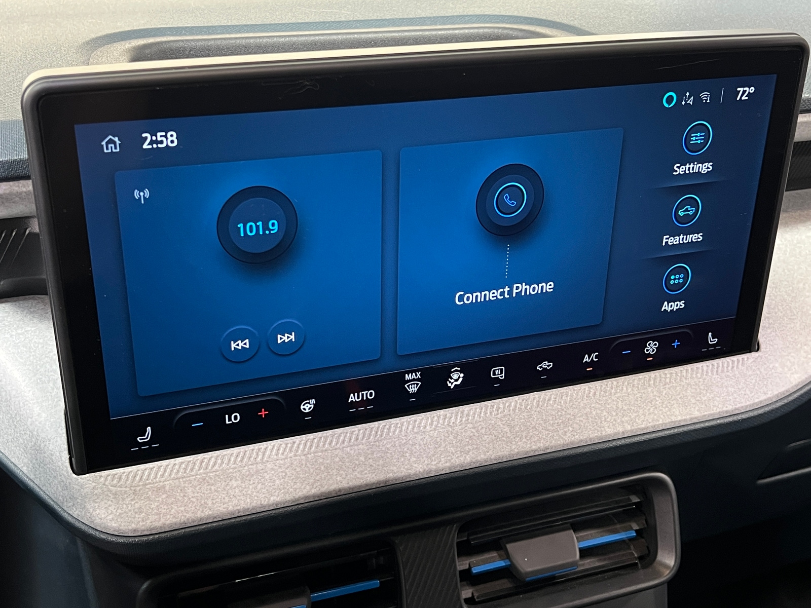 Thumbnail: 2025 Ford Maverick - 4