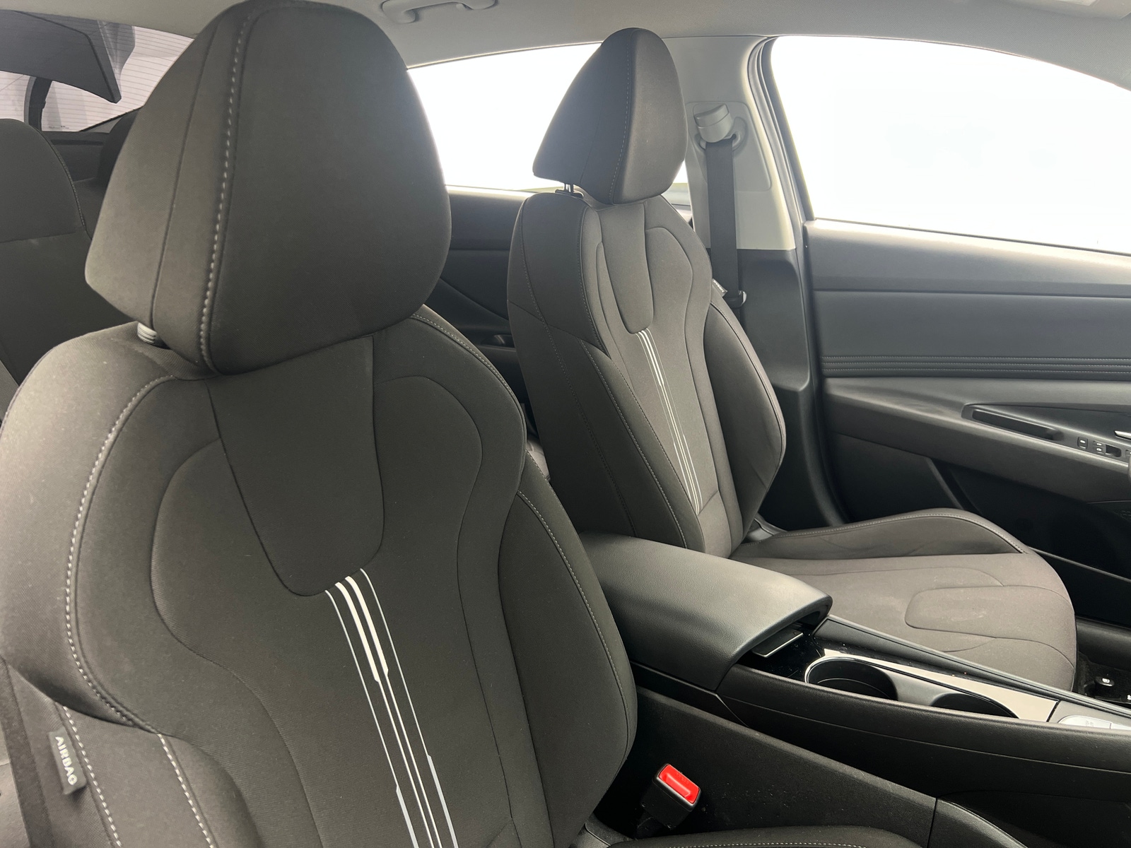 Thumbnail: 2023 Hyundai Elantra - 2