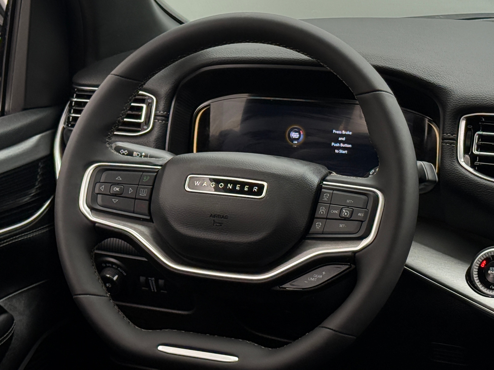 Thumbnail: 2025 Jeep Wagoneer - 4