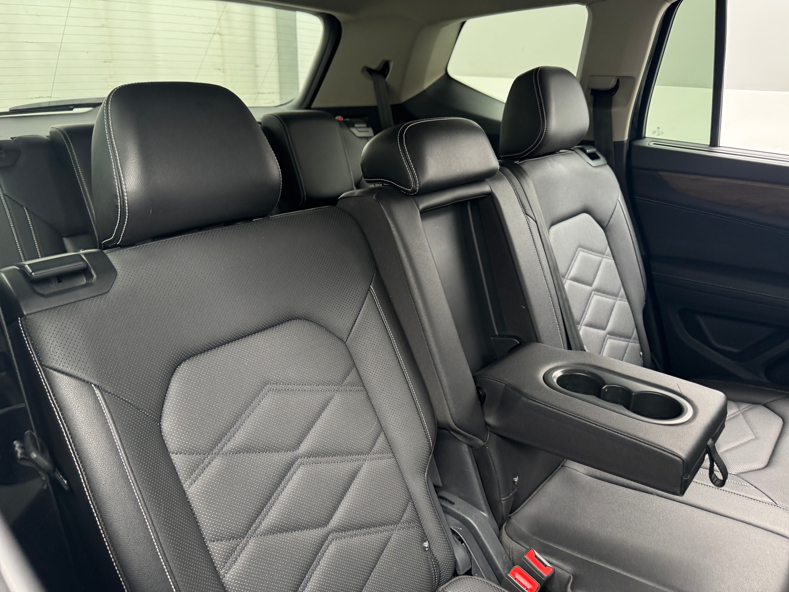 Thumbnail: 2025 Volkswagen Atlas - 5