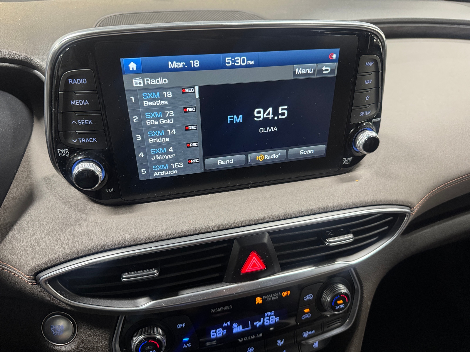 Thumbnail: 2020 Hyundai Santa Fe - 3