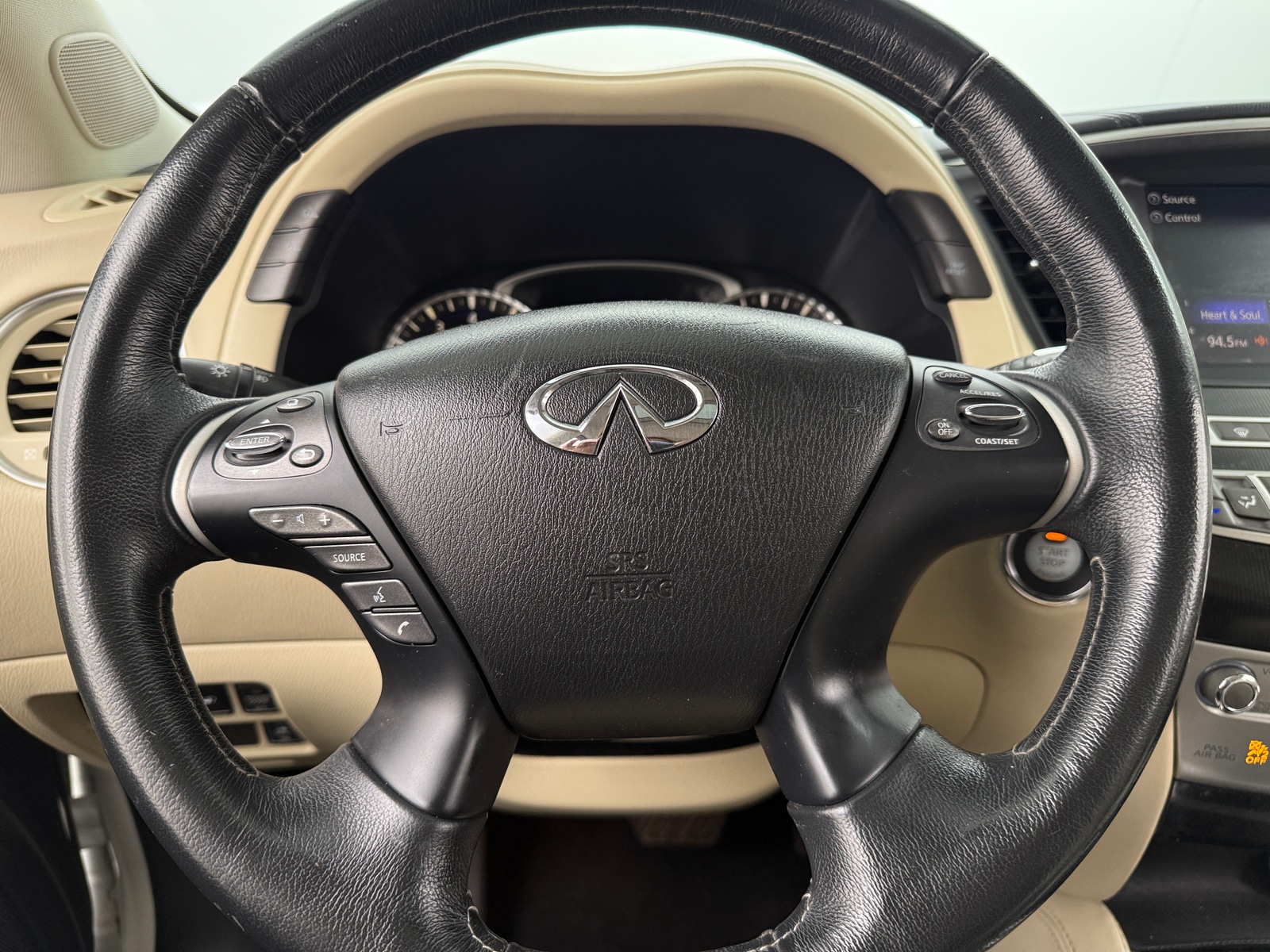 Thumbnail: 2017 INFINITI QX60 - 4