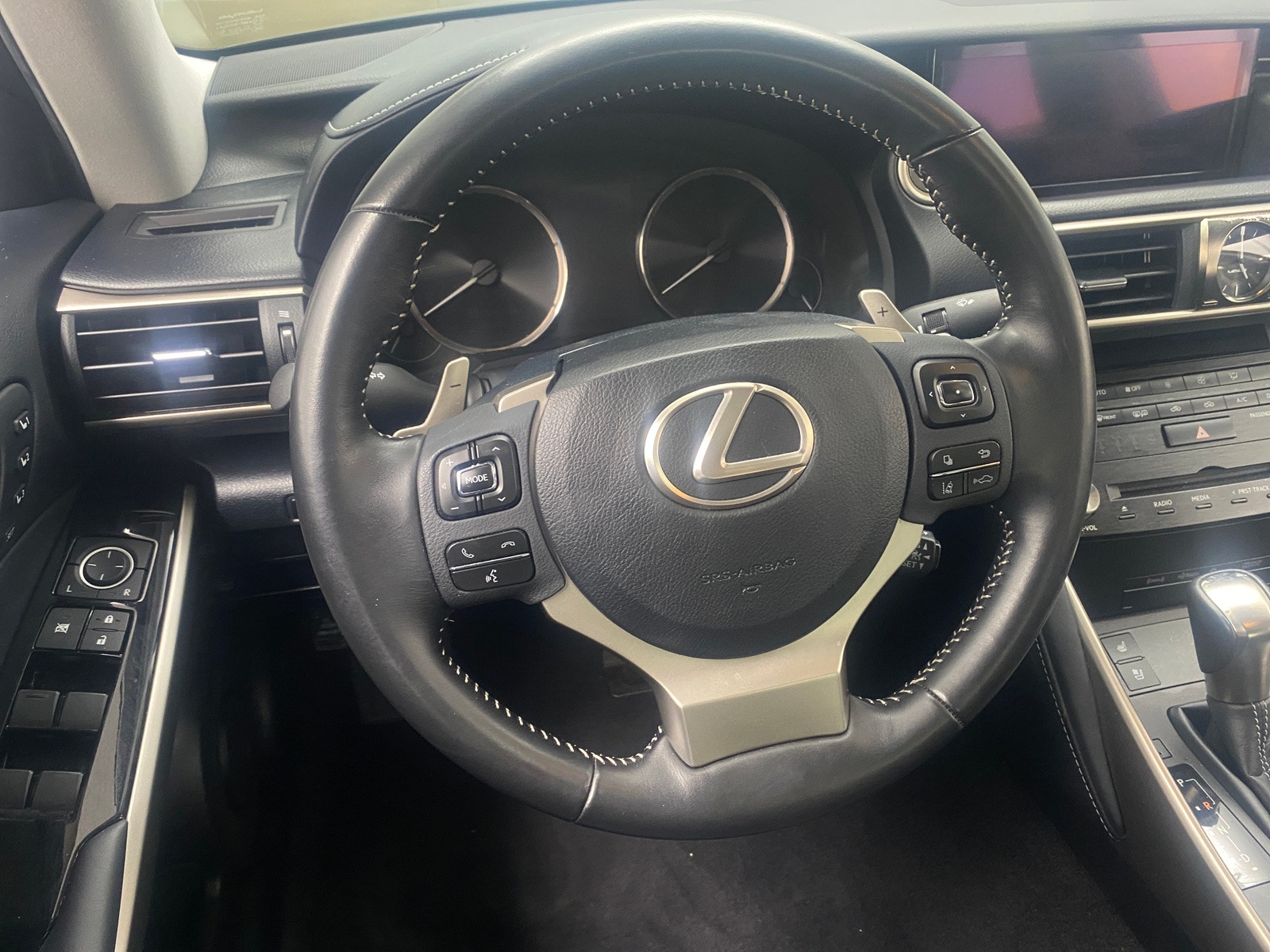 Thumbnail: 2018 Lexus IS - 4