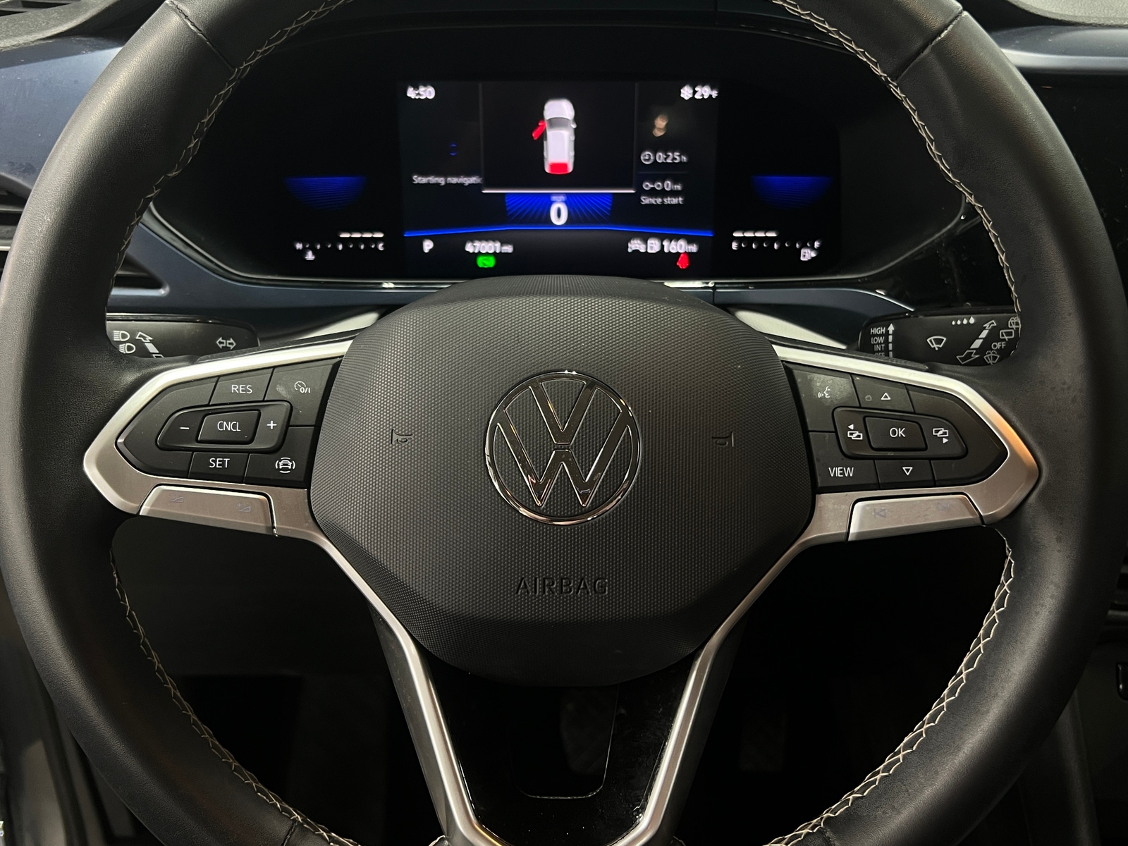 Thumbnail: 2022 Volkswagen Taos - 4