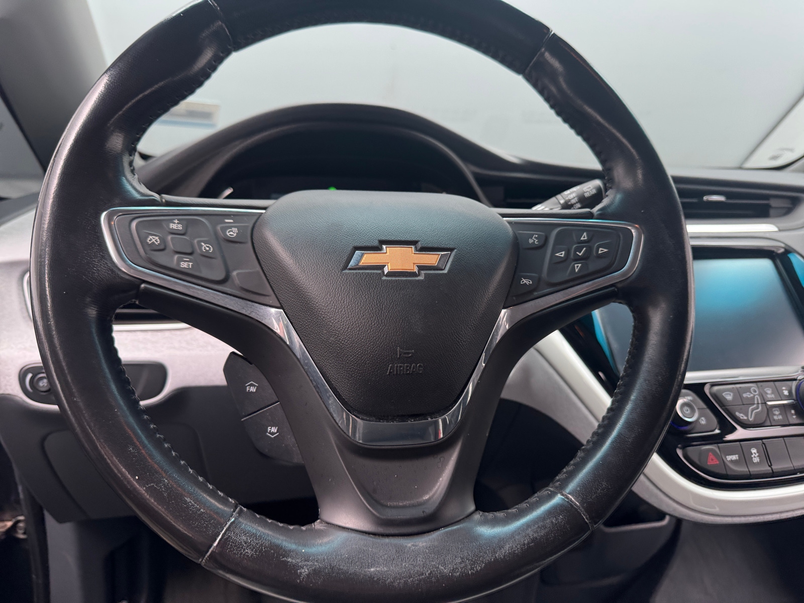 Thumbnail: 2020 Chevrolet Bolt EV - 5