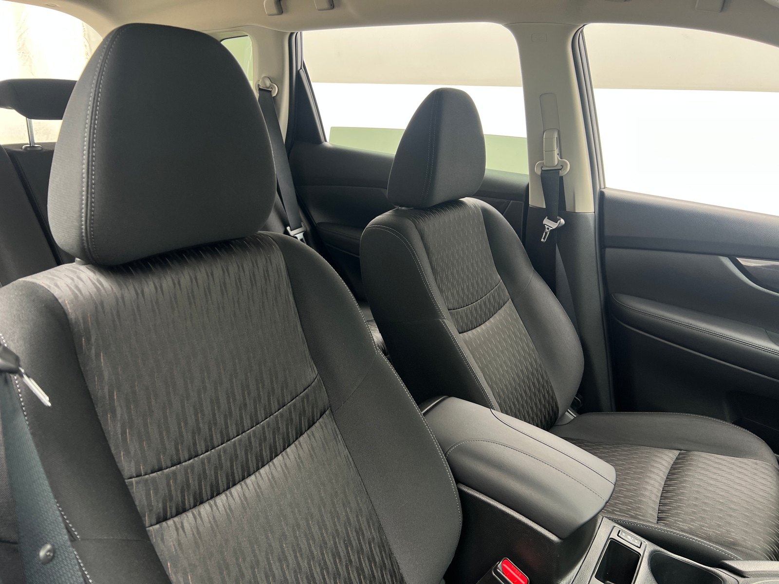 Thumbnail: 2018 Nissan Rogue - 2