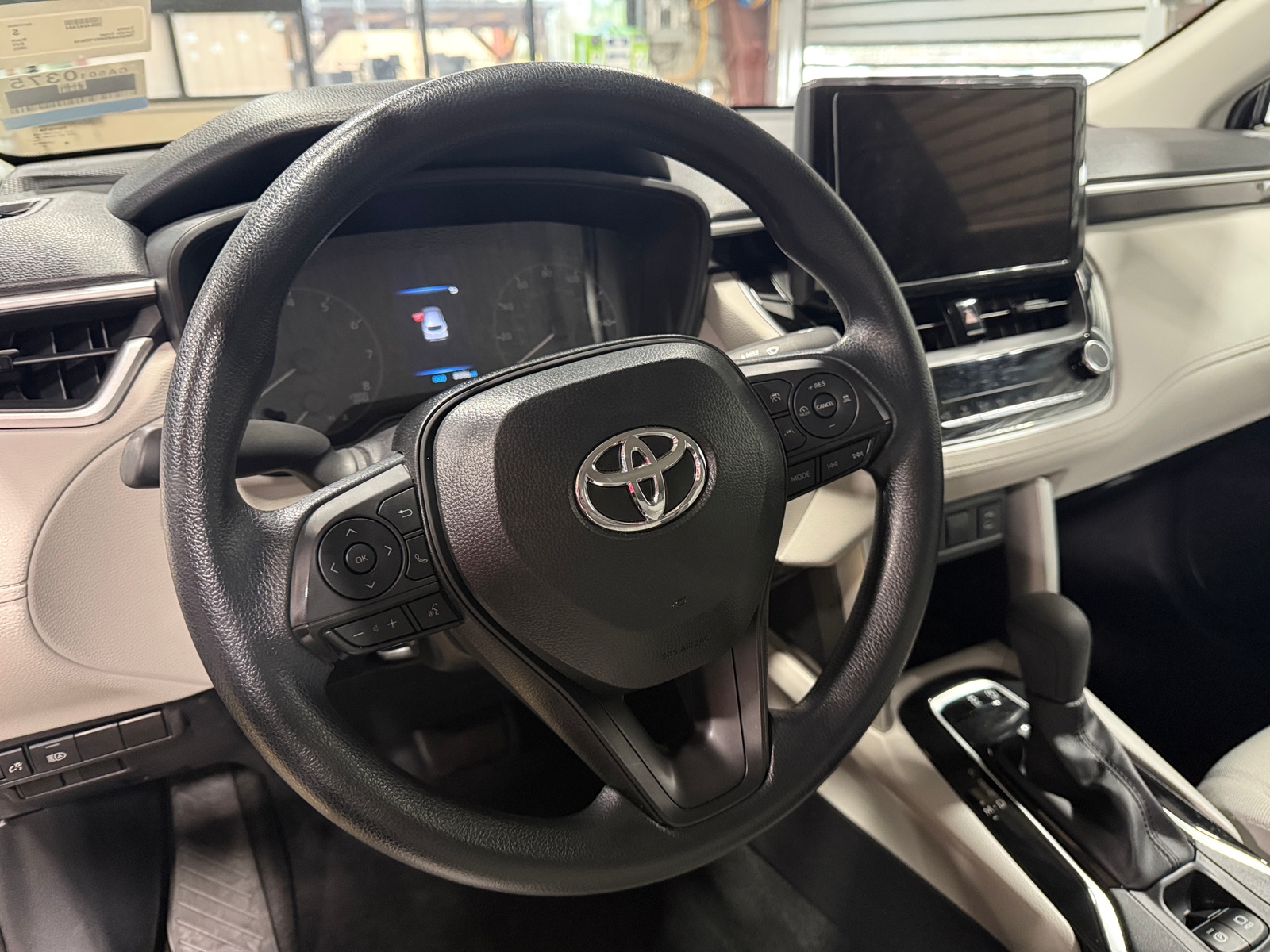 Thumbnail: 2025 Toyota Corolla Cross - 5