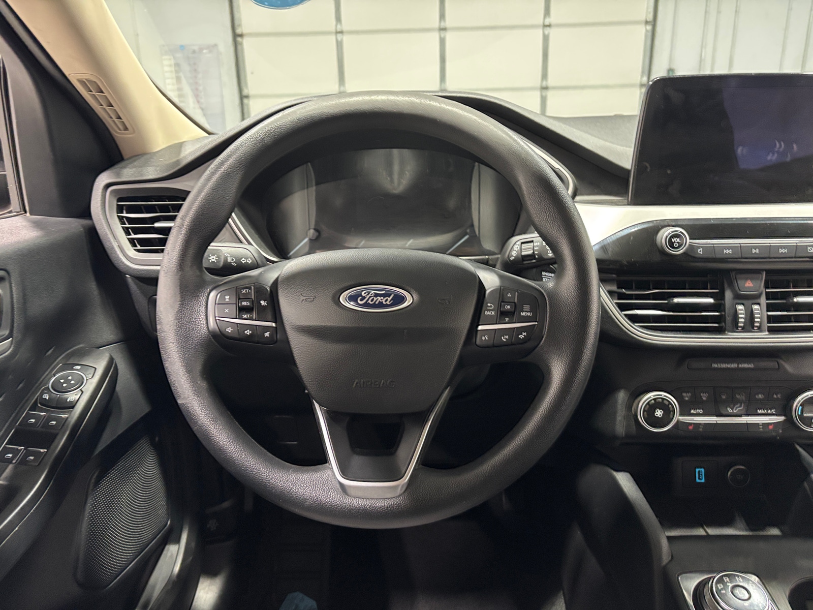 Thumbnail: 2020 Ford Escape - 5