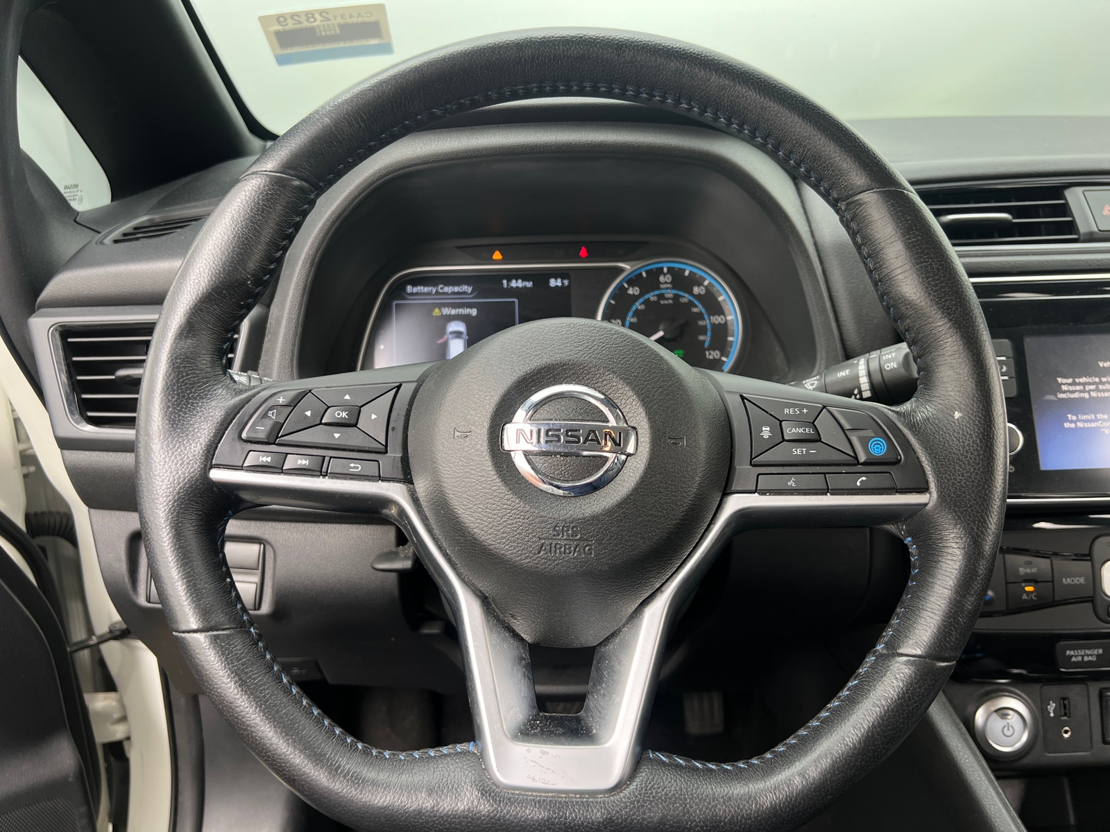 Thumbnail: 2018 Nissan Leaf - 4