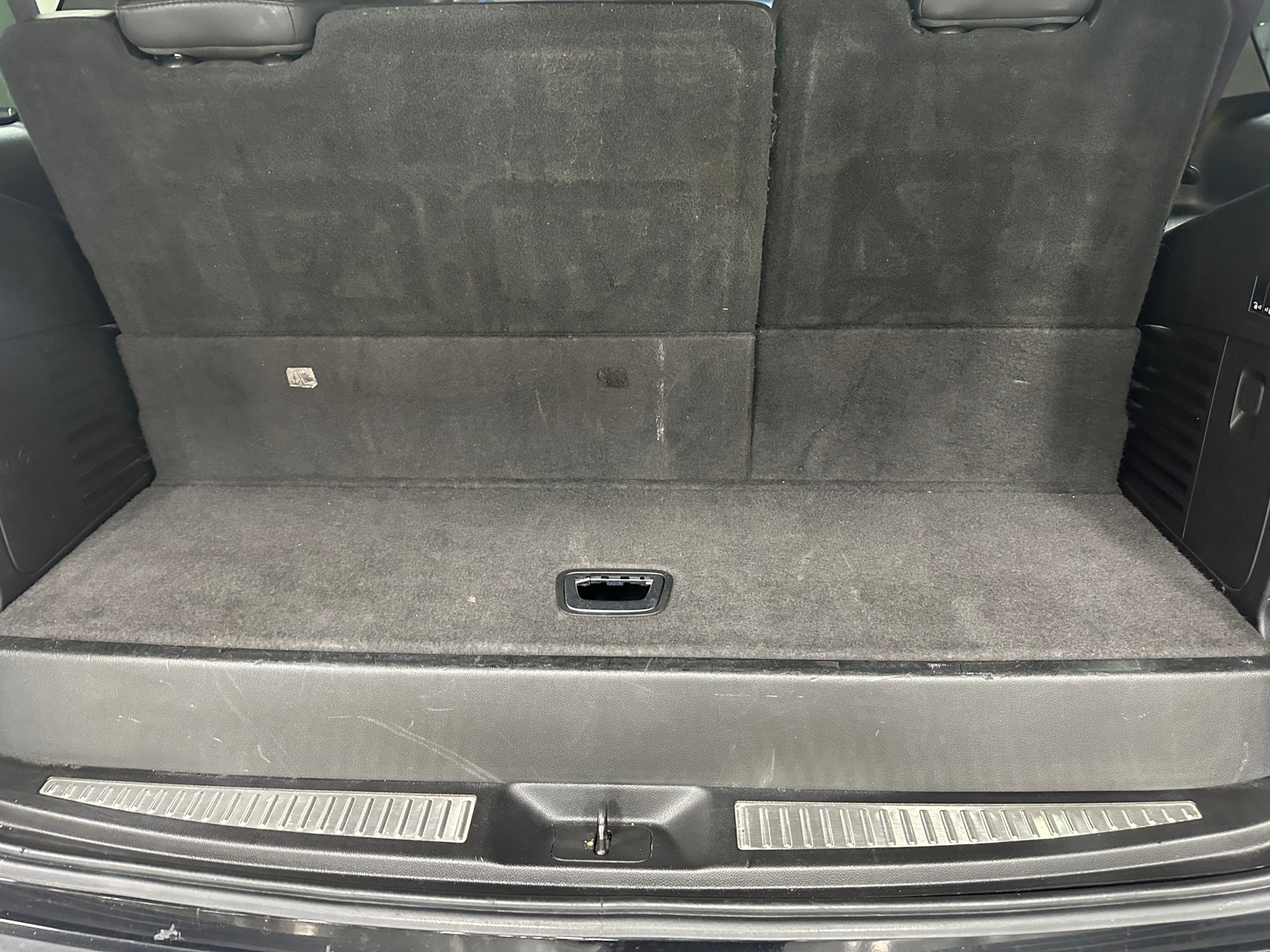 Thumbnail: 2016 Cadillac Escalade - 6