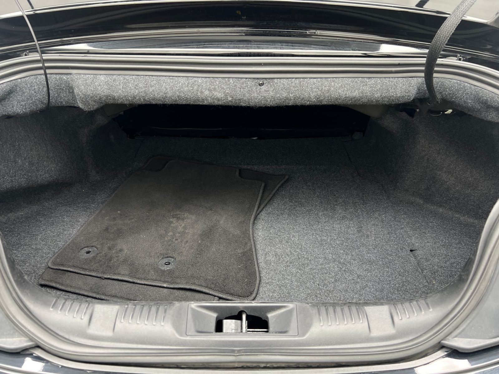 Thumbnail: 2025 Ford Mustang - 6