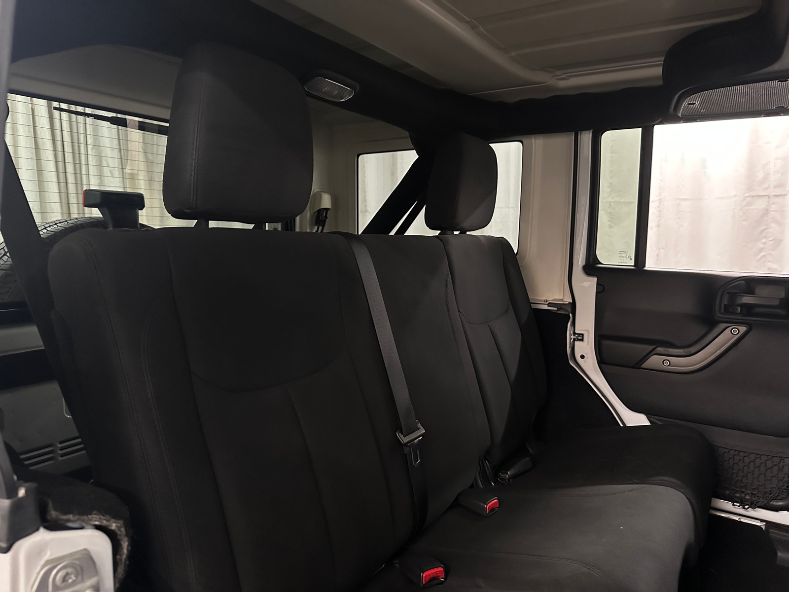 Thumbnail: 2018 Jeep Wrangler - 6