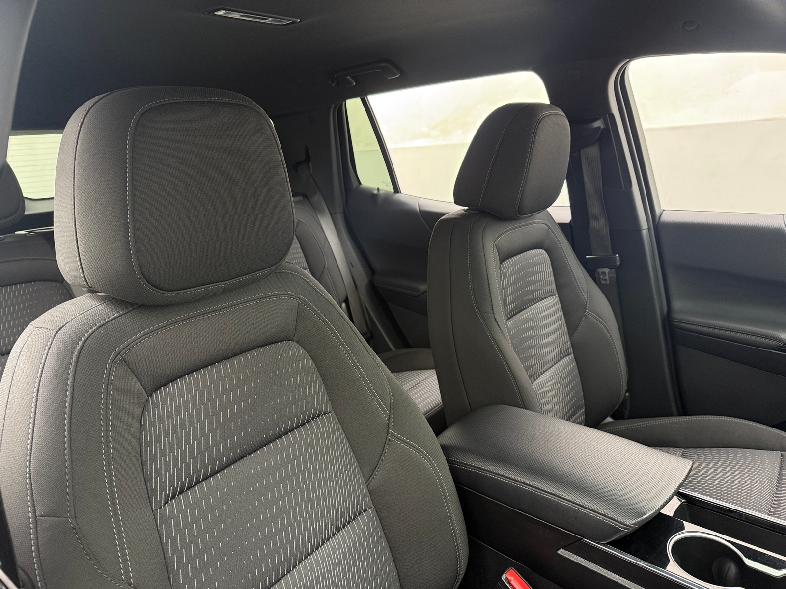 Thumbnail: 2025 Chevrolet Equinox - 2