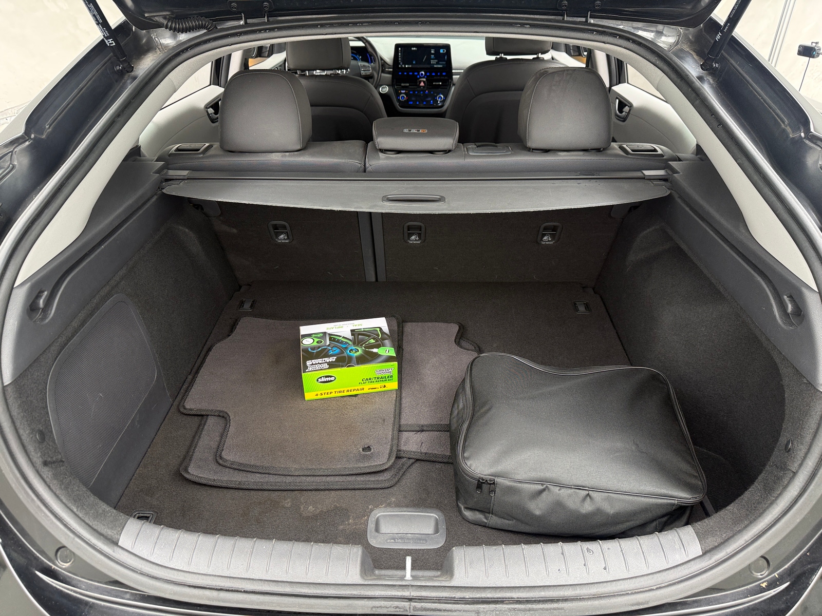 Thumbnail: 2020 Hyundai Ioniq - 6