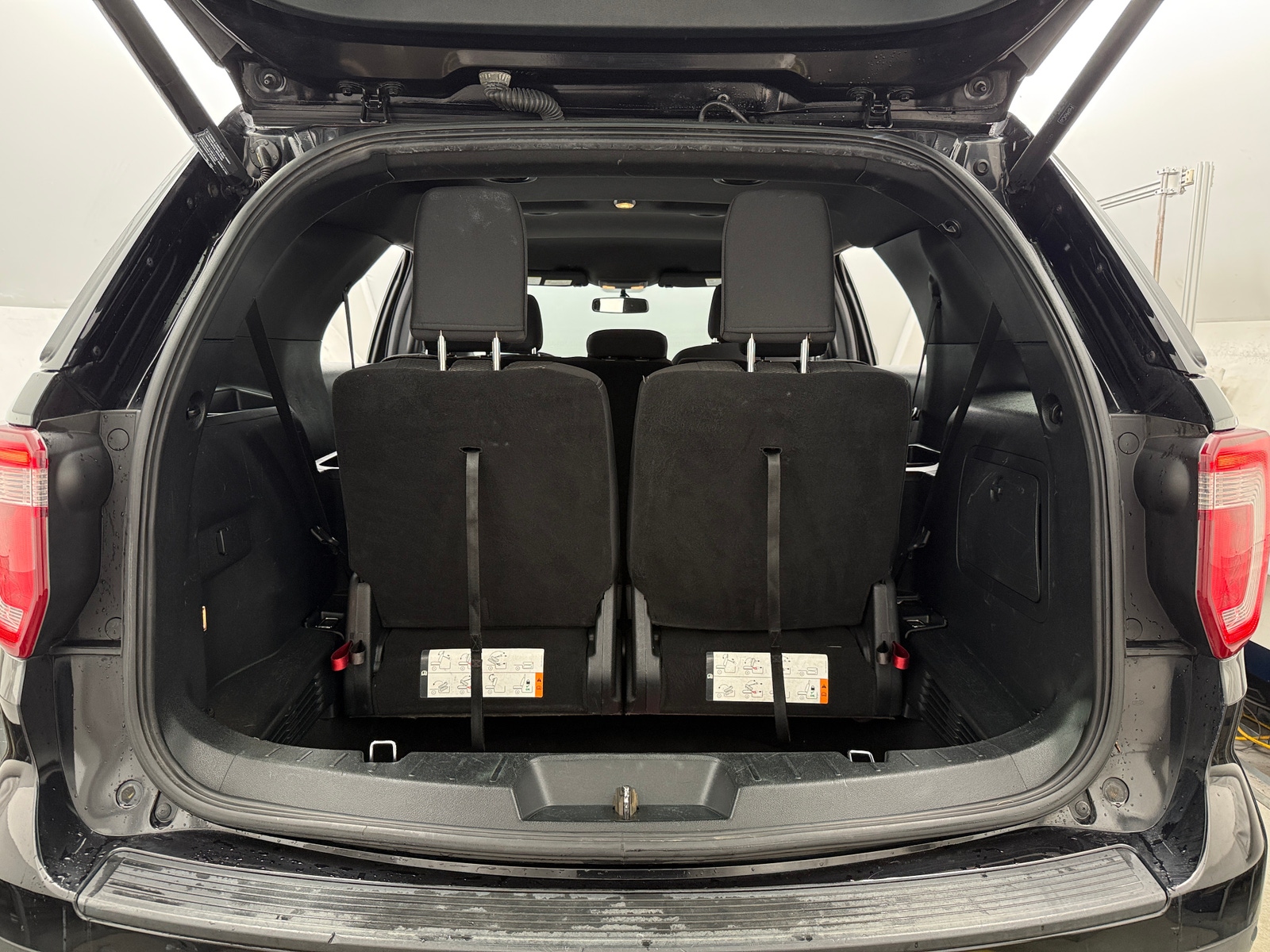 Thumbnail: 2019 Ford Explorer - 7