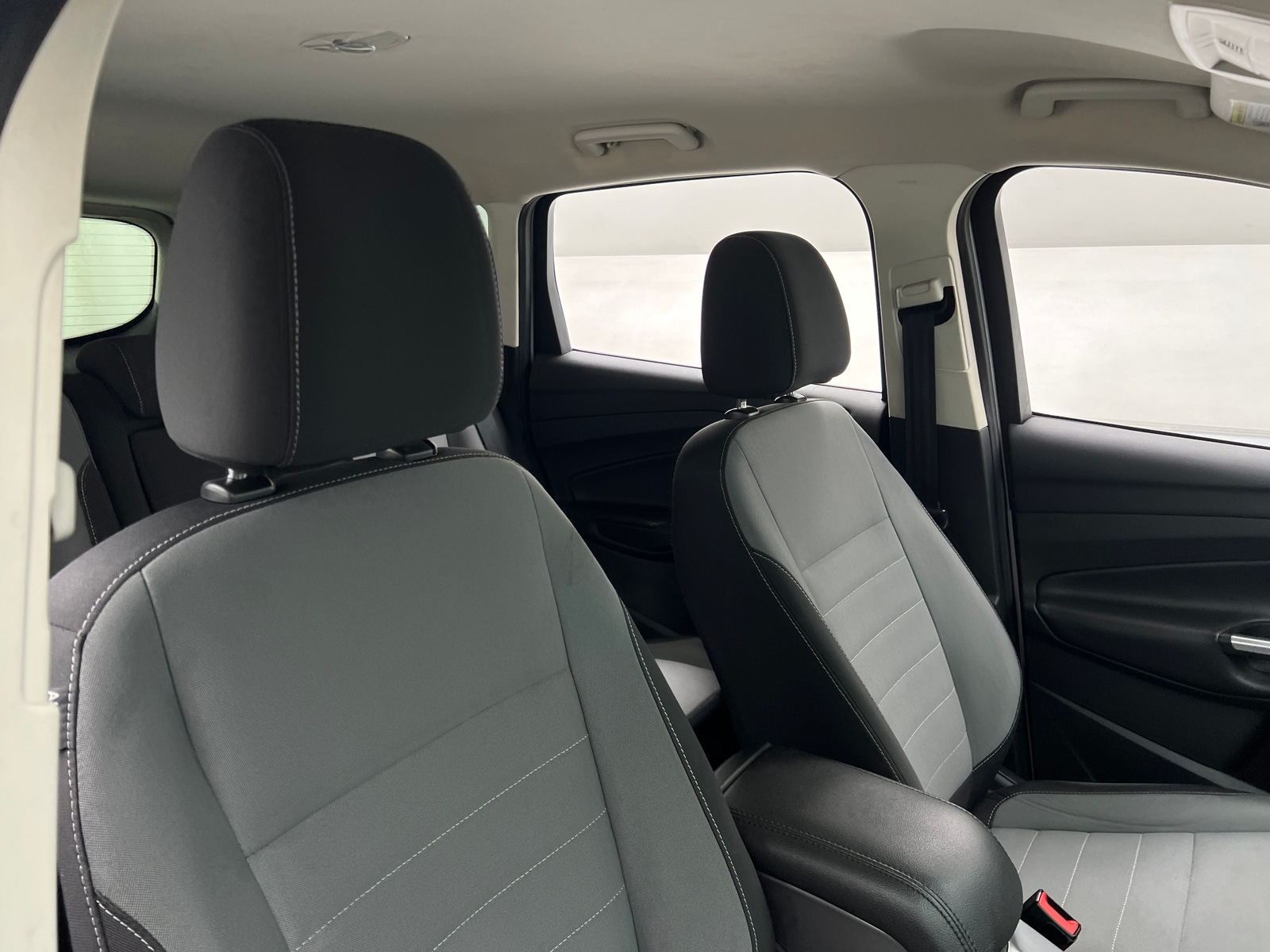 Thumbnail: 2016 Ford Escape - 2