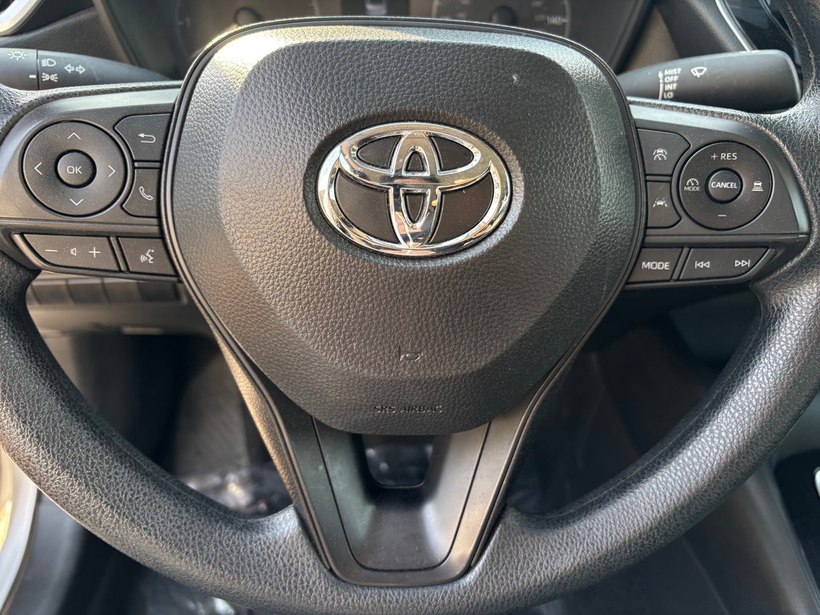 Thumbnail: 2025 Toyota Corolla - 5