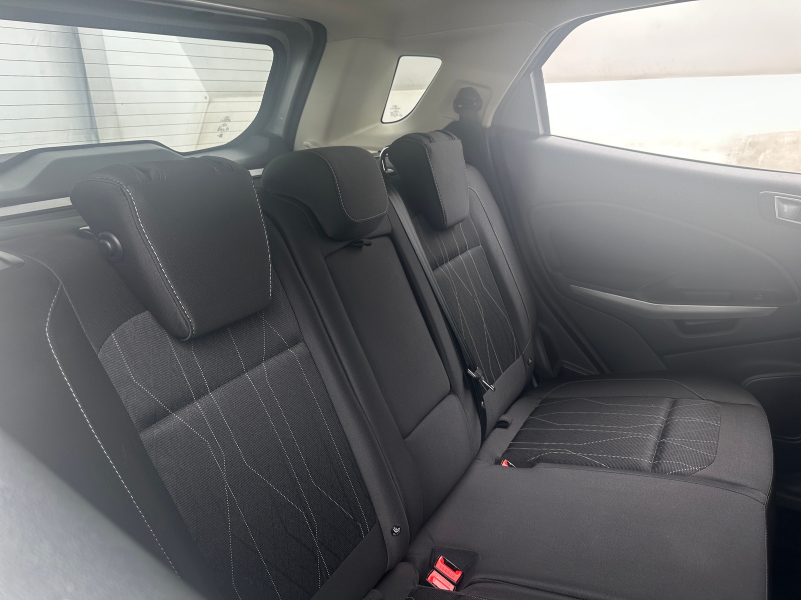 Thumbnail: 2018 Ford EcoSport - 6