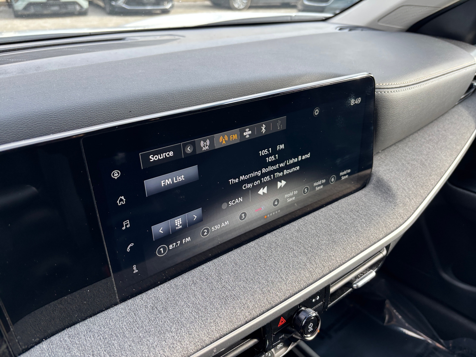 Thumbnail: 2025 Nissan Kicks - 4