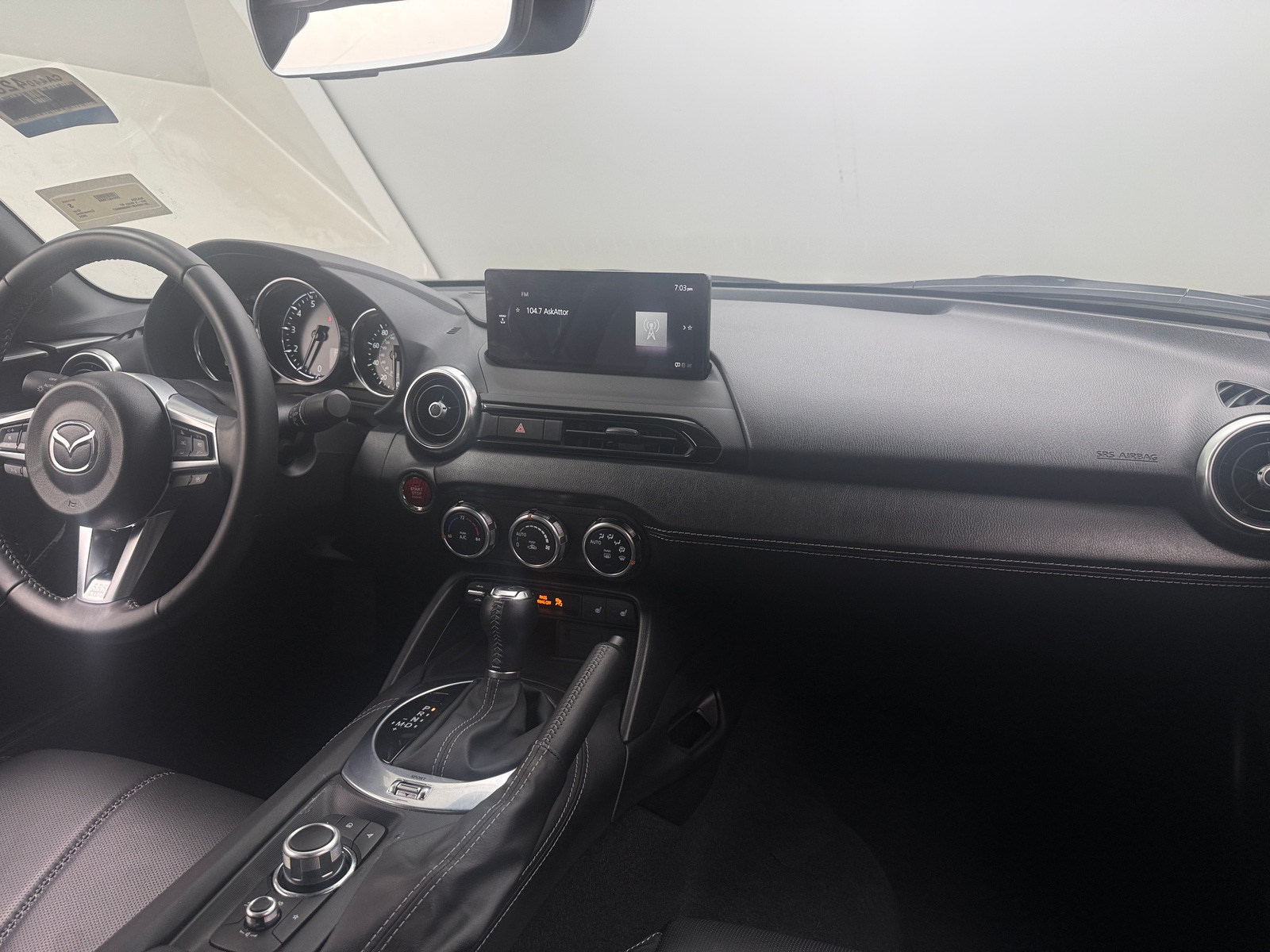 Thumbnail: 2024 Mazda MX-5 Miata - 2