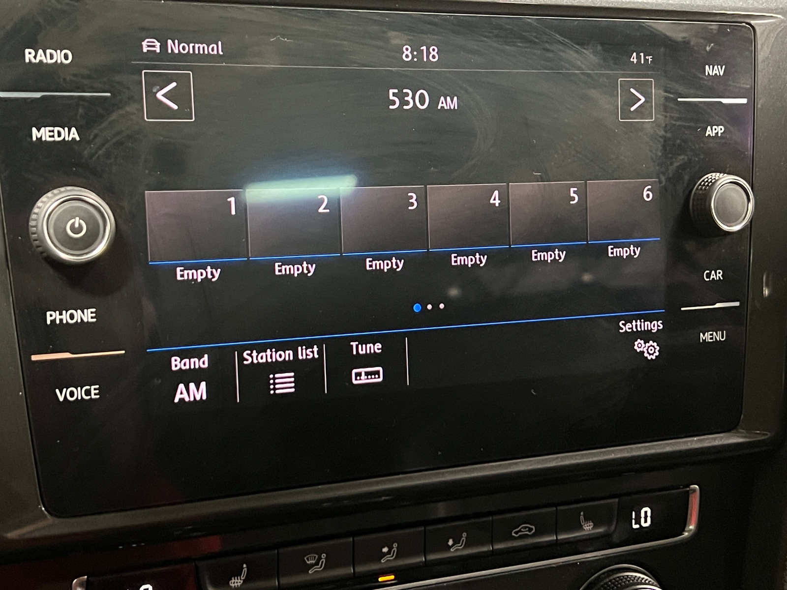 Thumbnail: 2018 Volkswagen Golf - 3