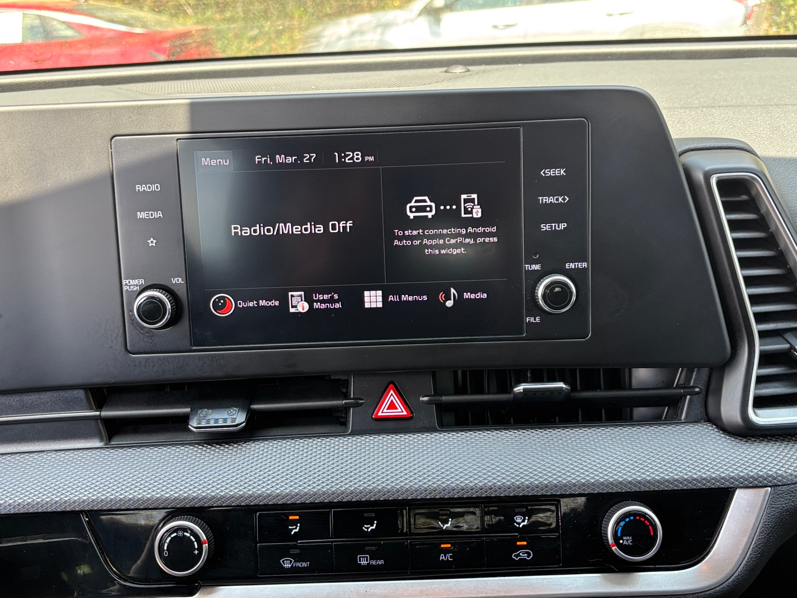 Thumbnail: 2025 Kia Sportage - 4