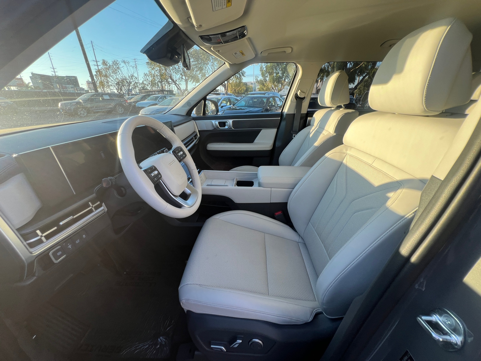 Thumbnail: 2025 Hyundai Santa Fe - 2