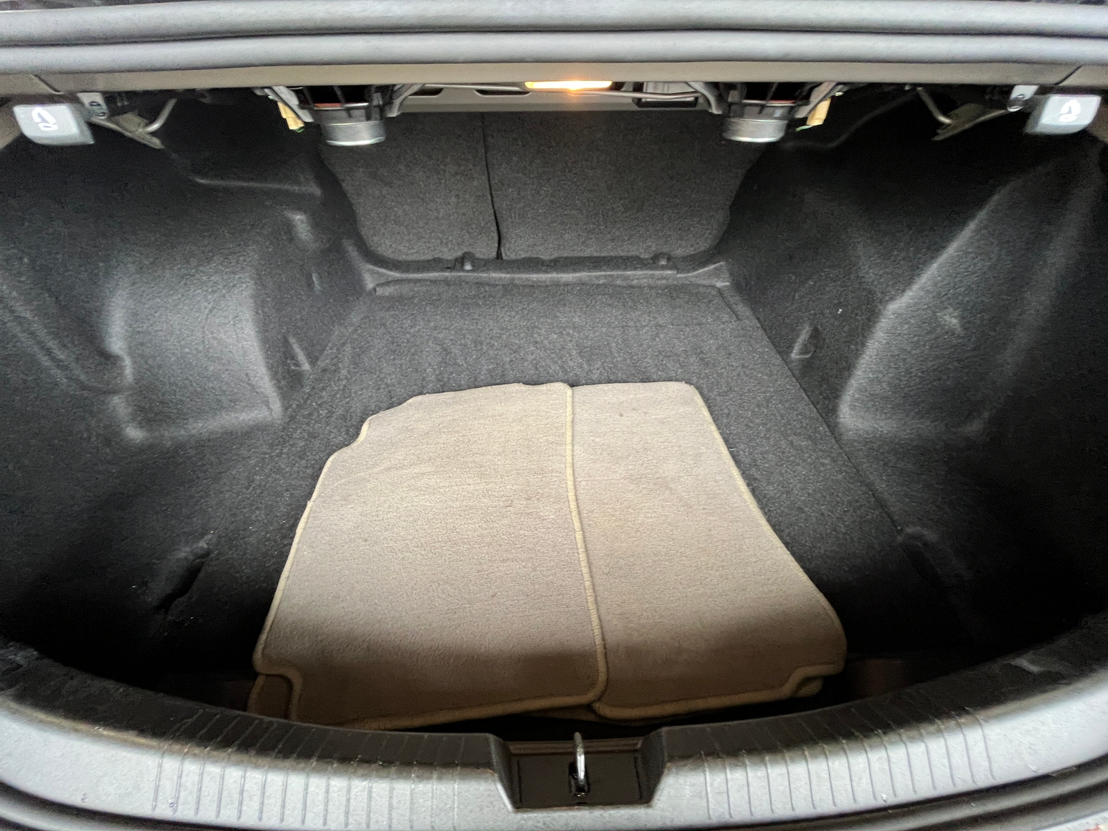 Thumbnail: 2024 Chevrolet Malibu - 5