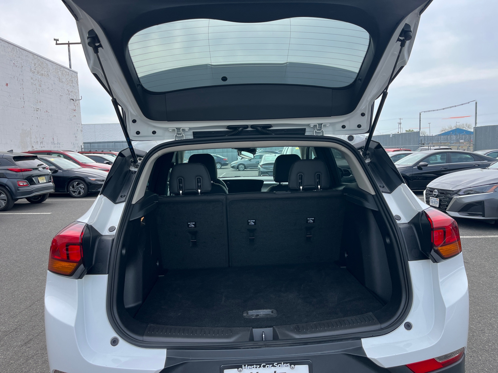 Thumbnail: 2025 Buick Encore GX - 6