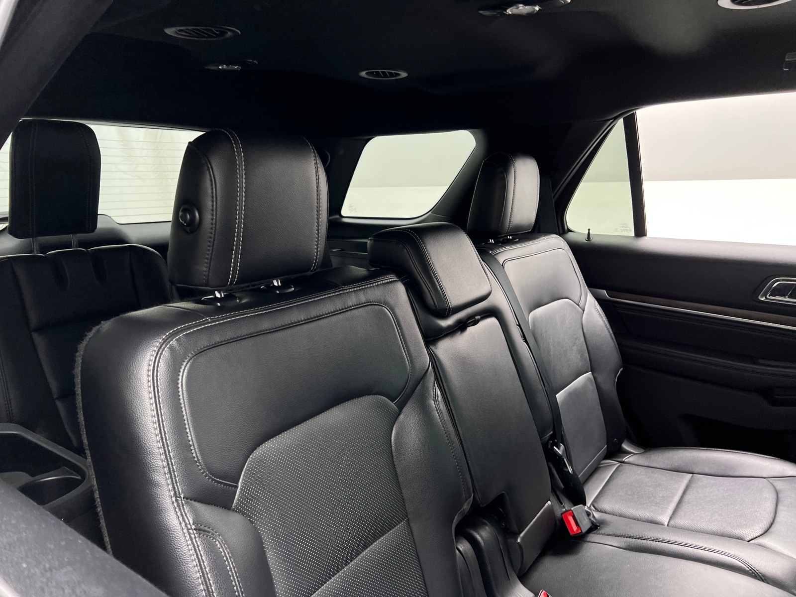 Thumbnail: 2017 Ford Explorer - 5