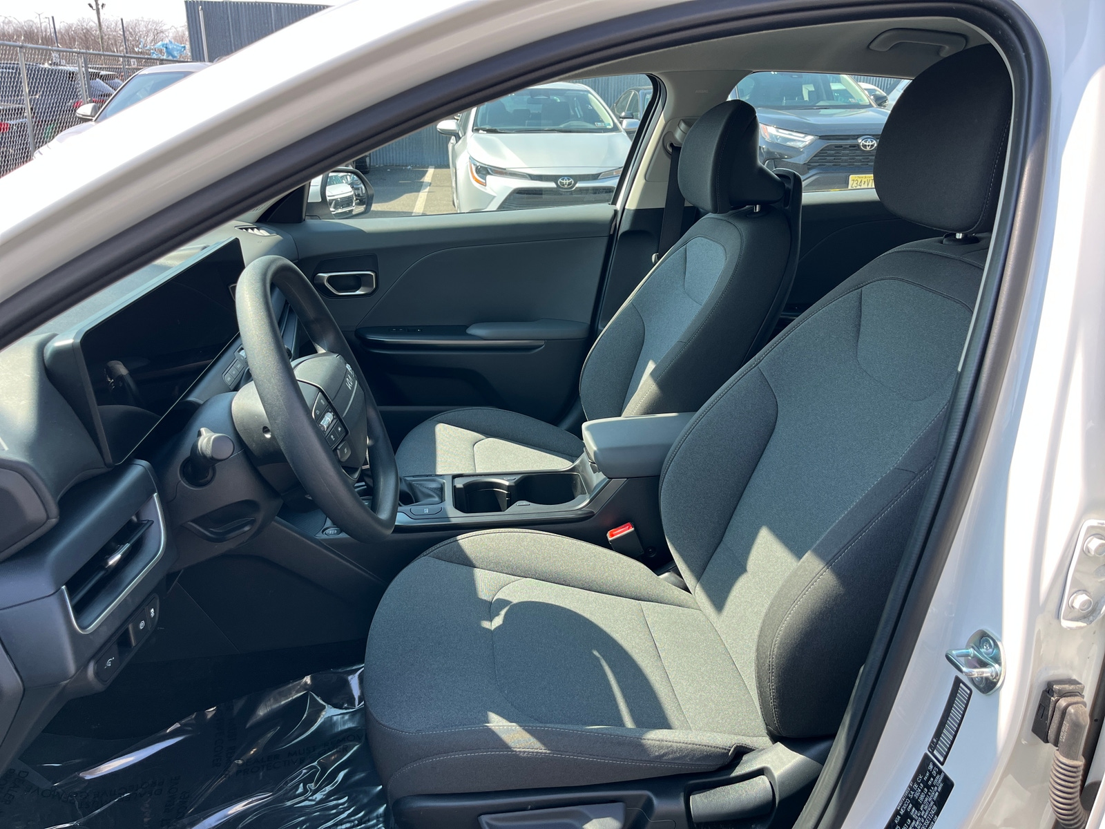 Thumbnail: 2025 Kia K4 - 2