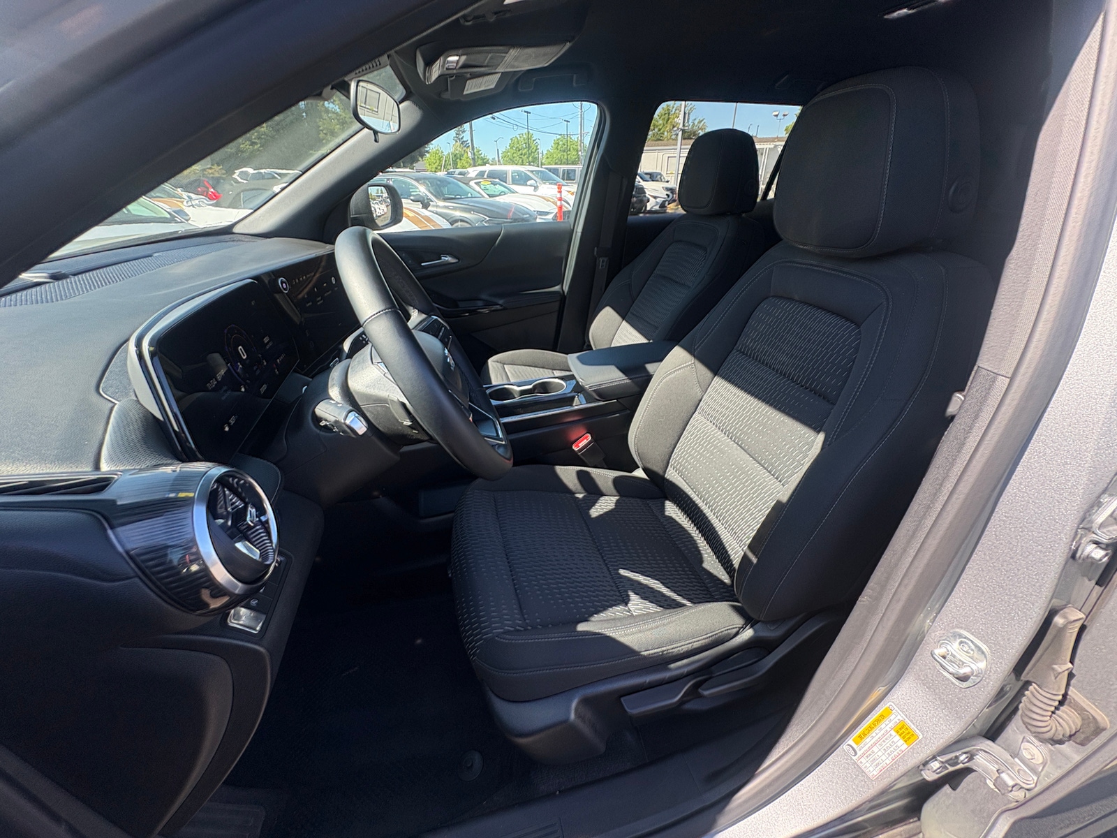 Thumbnail: 2025 Chevrolet Equinox - 2