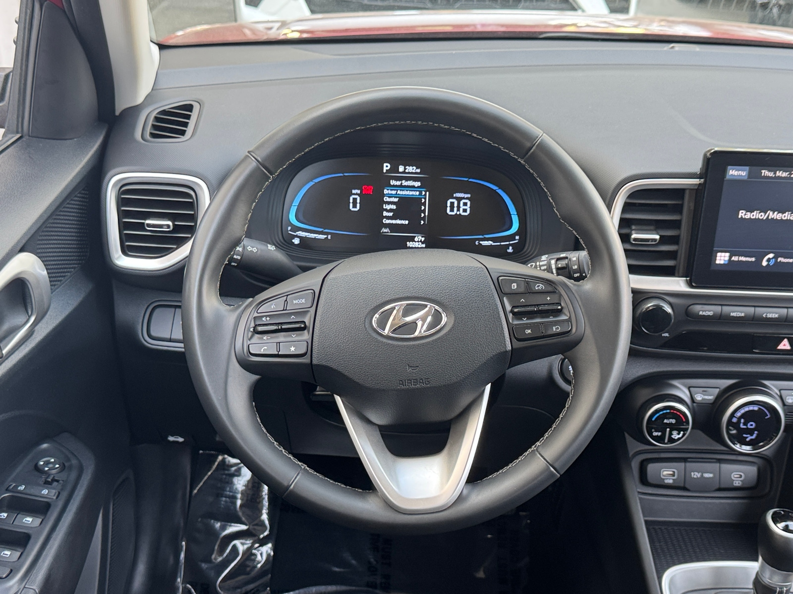 Thumbnail: 2025 Hyundai Venue - 5