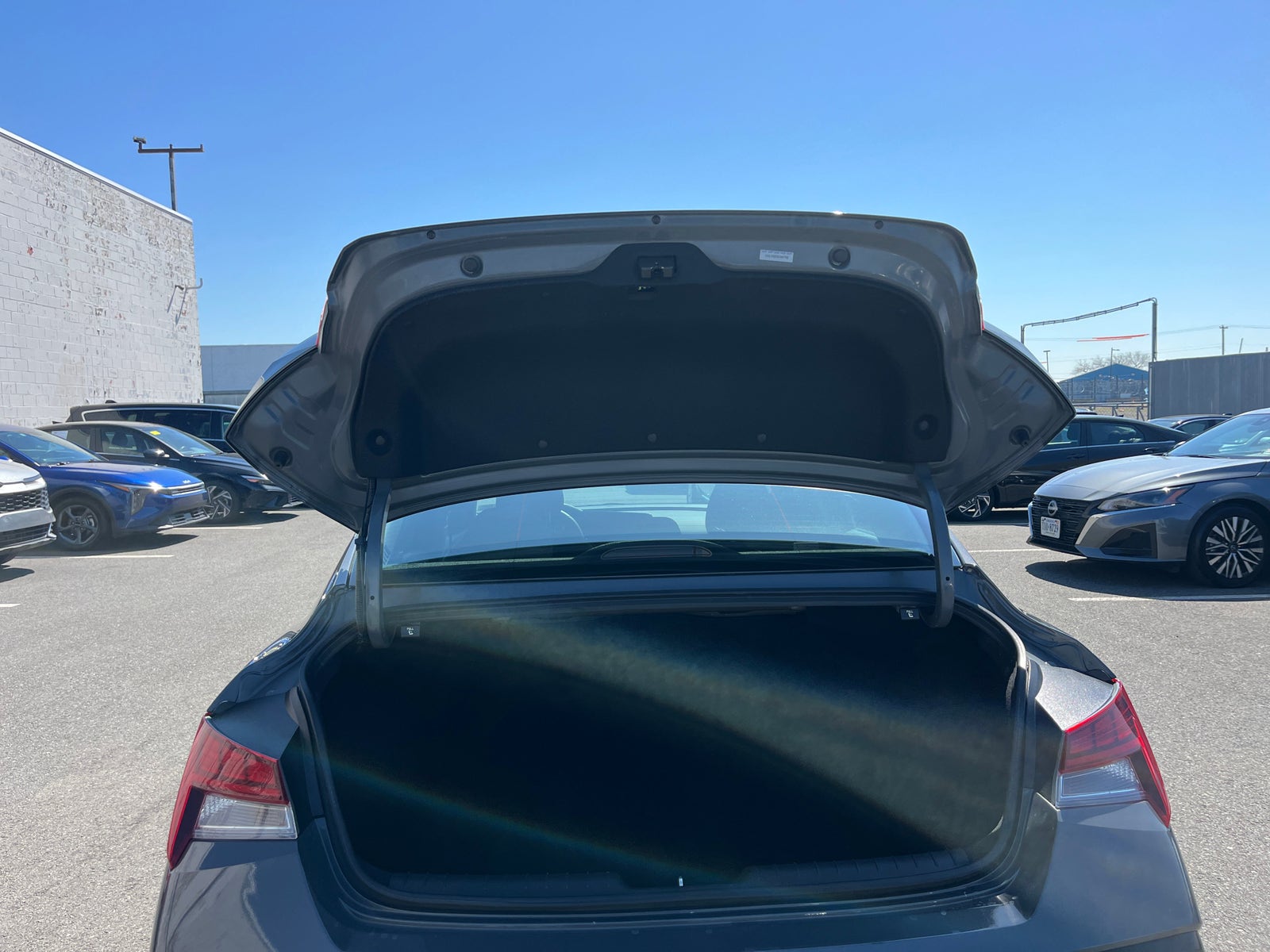 Thumbnail: 2025 Hyundai Elantra - 7