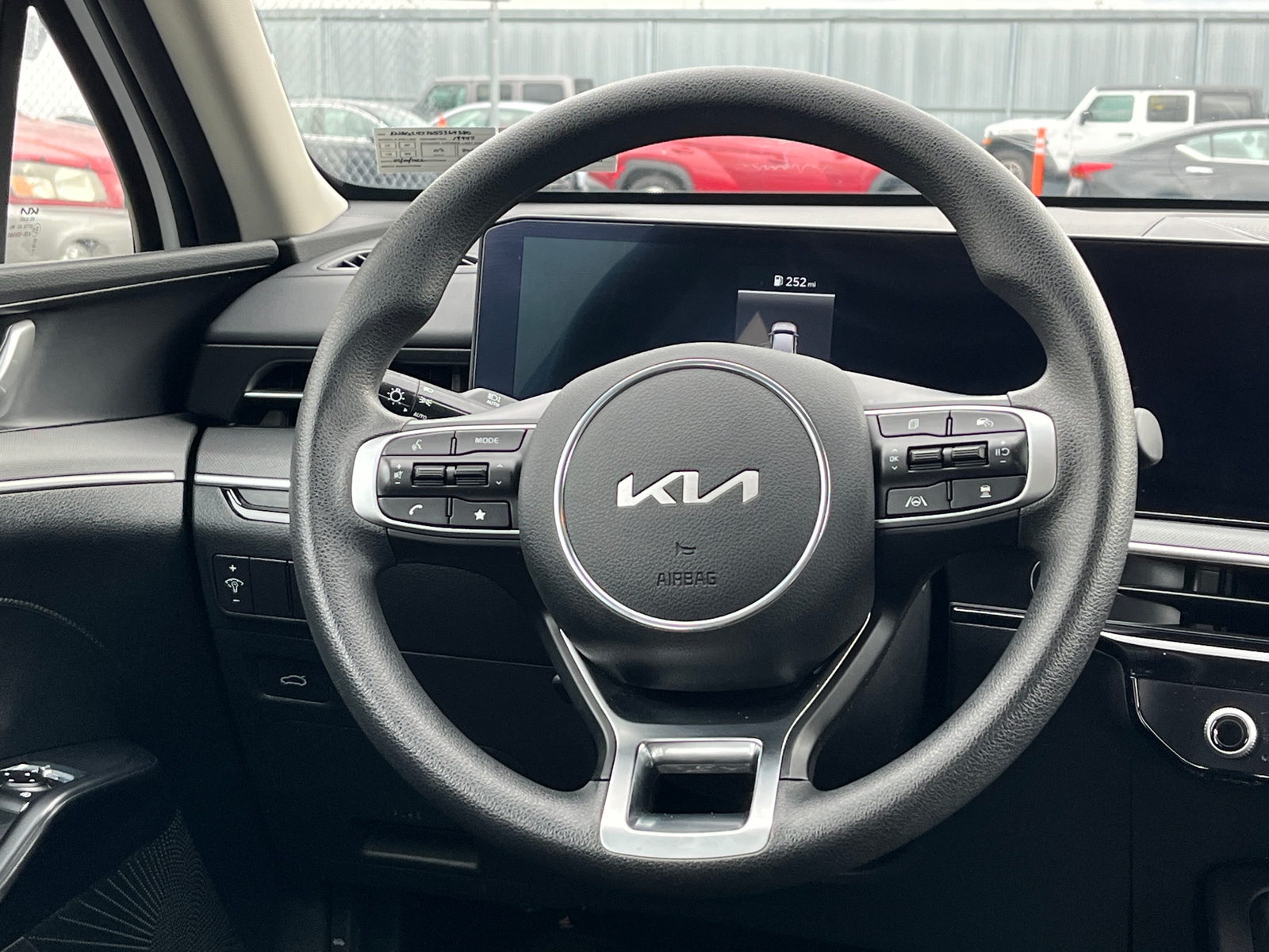 Thumbnail: 2025 Kia K5 - 5