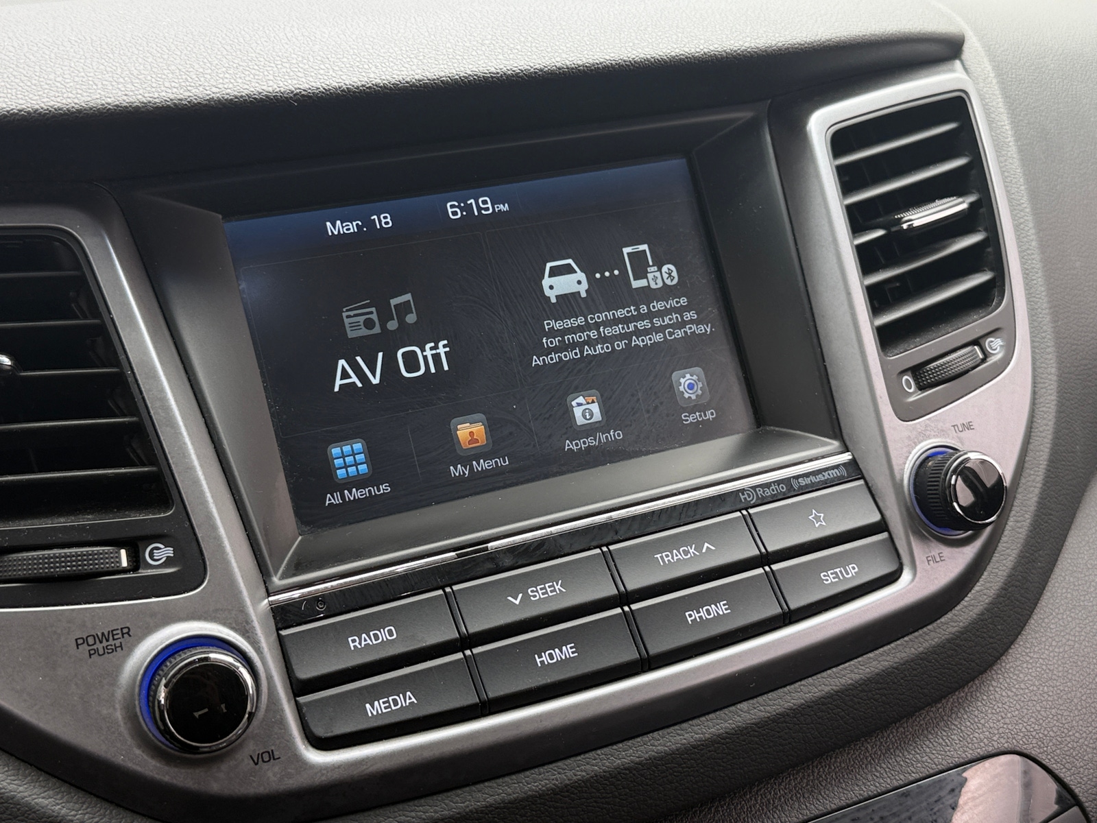 Thumbnail: 2018 Hyundai Tucson - 4