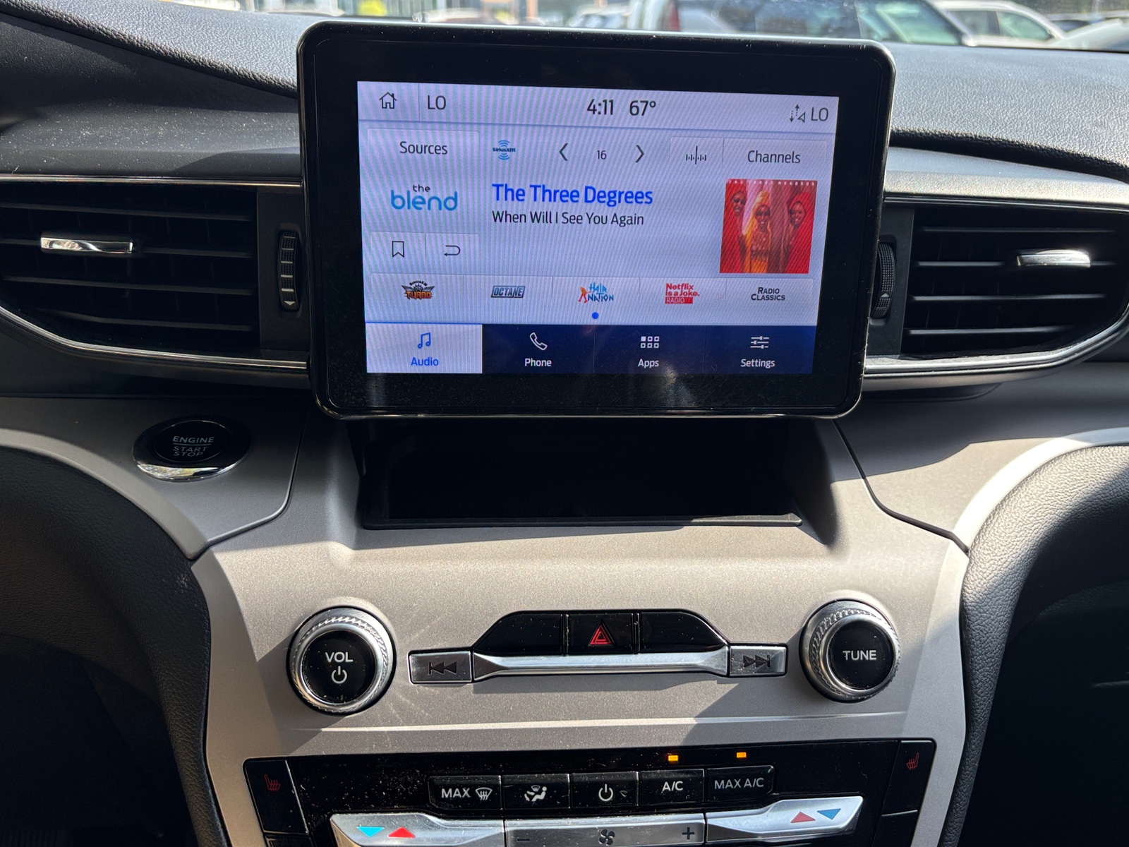 Thumbnail: 2024 Ford Explorer - 3