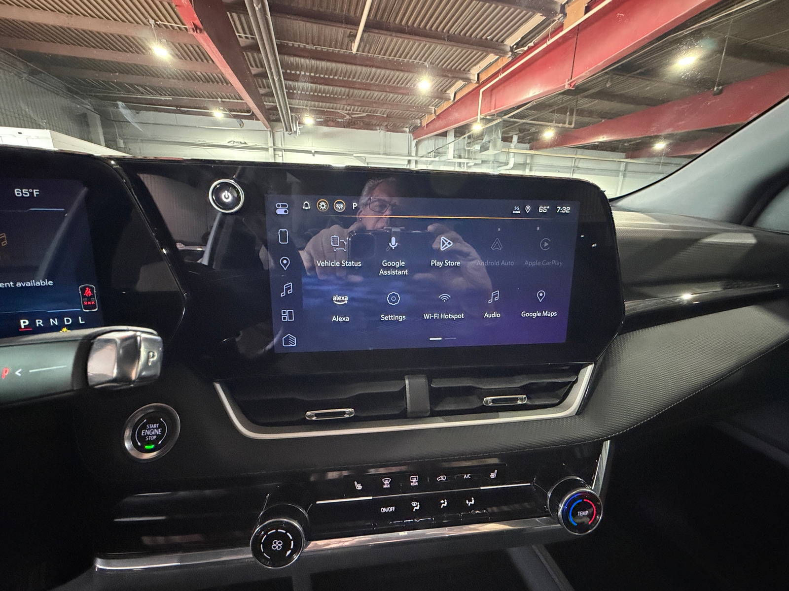 Thumbnail: 2025 Chevrolet Equinox - 4