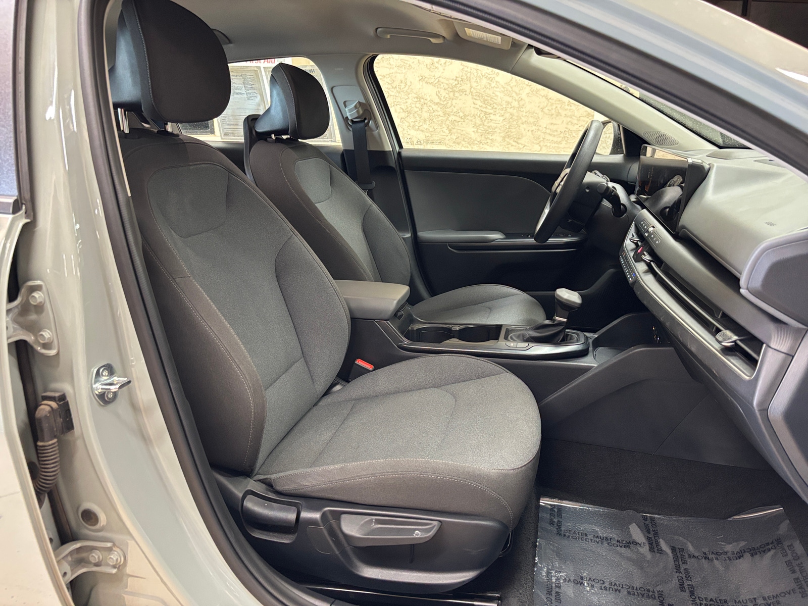 Thumbnail: 2025 Kia K4 - 2