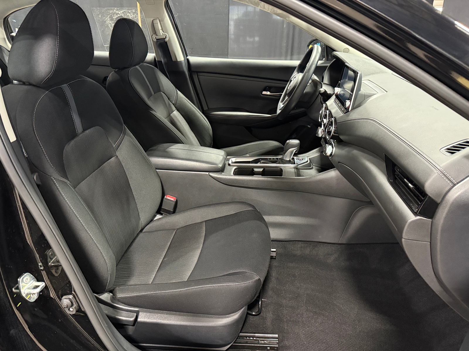 Thumbnail: 2025 Nissan Sentra - 2