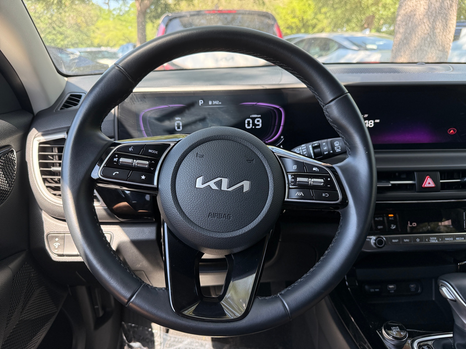 Thumbnail: 2025 Kia Seltos - 4